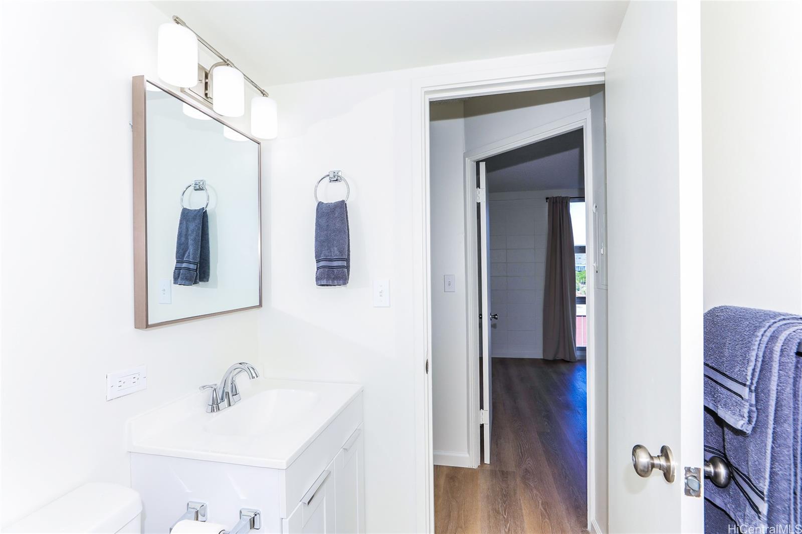 Liliha Square condo # 7F, Honolulu, Hawaii - photo 13 of 25