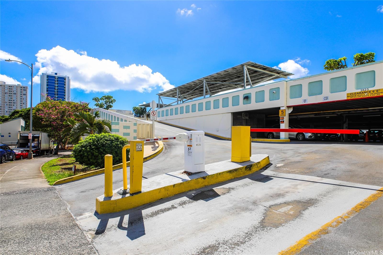 Liliha Square condo # 7F, Honolulu, Hawaii - photo 20 of 25