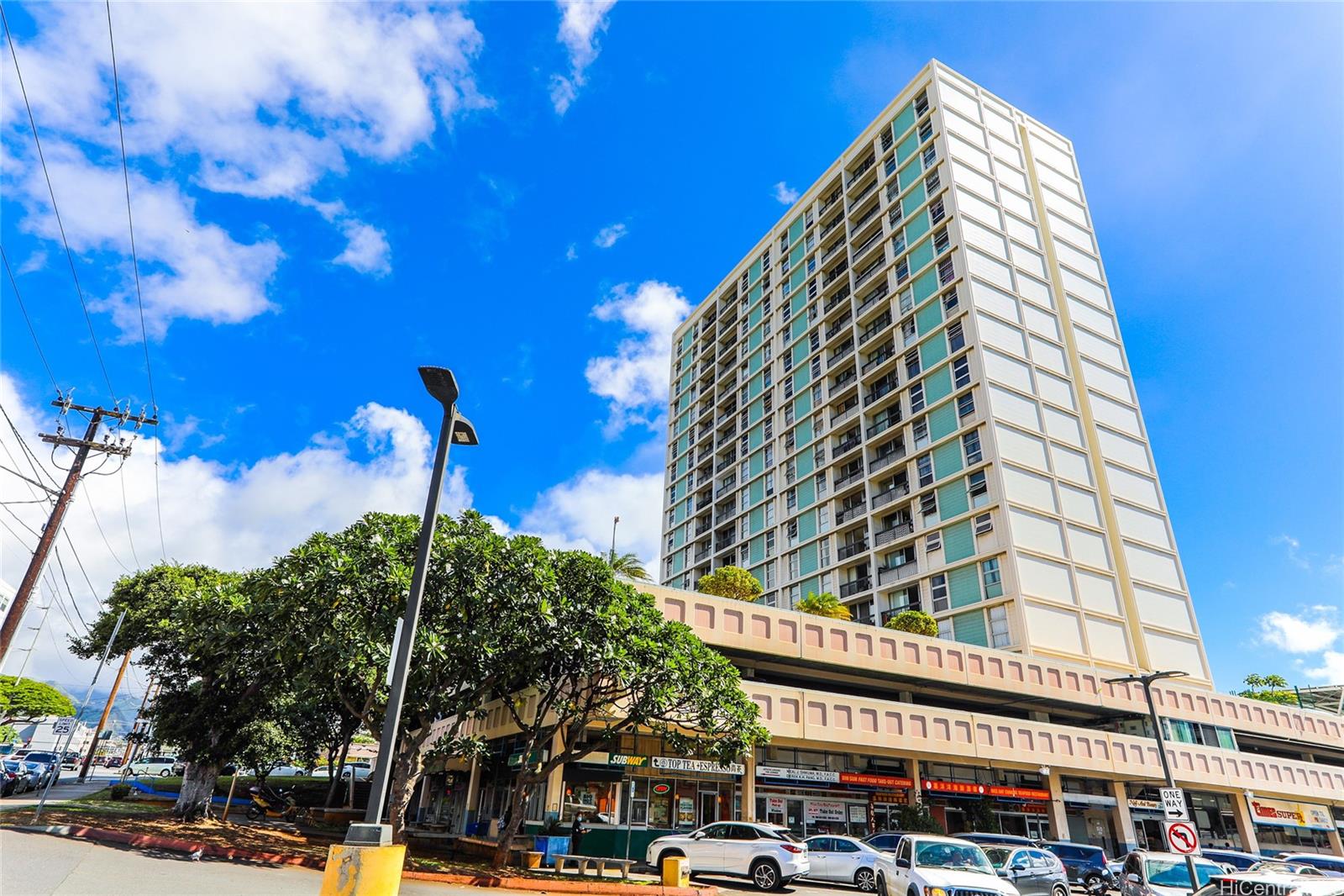 Liliha Square condo # 7F, Honolulu, Hawaii - photo 21 of 25