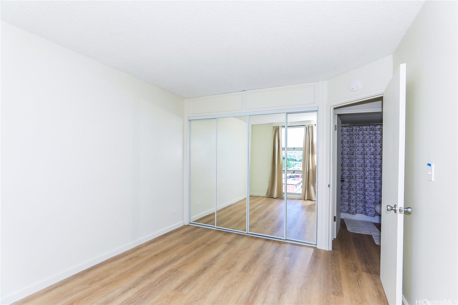 Liliha Square condo # 7F, Honolulu, Hawaii - photo 9 of 25