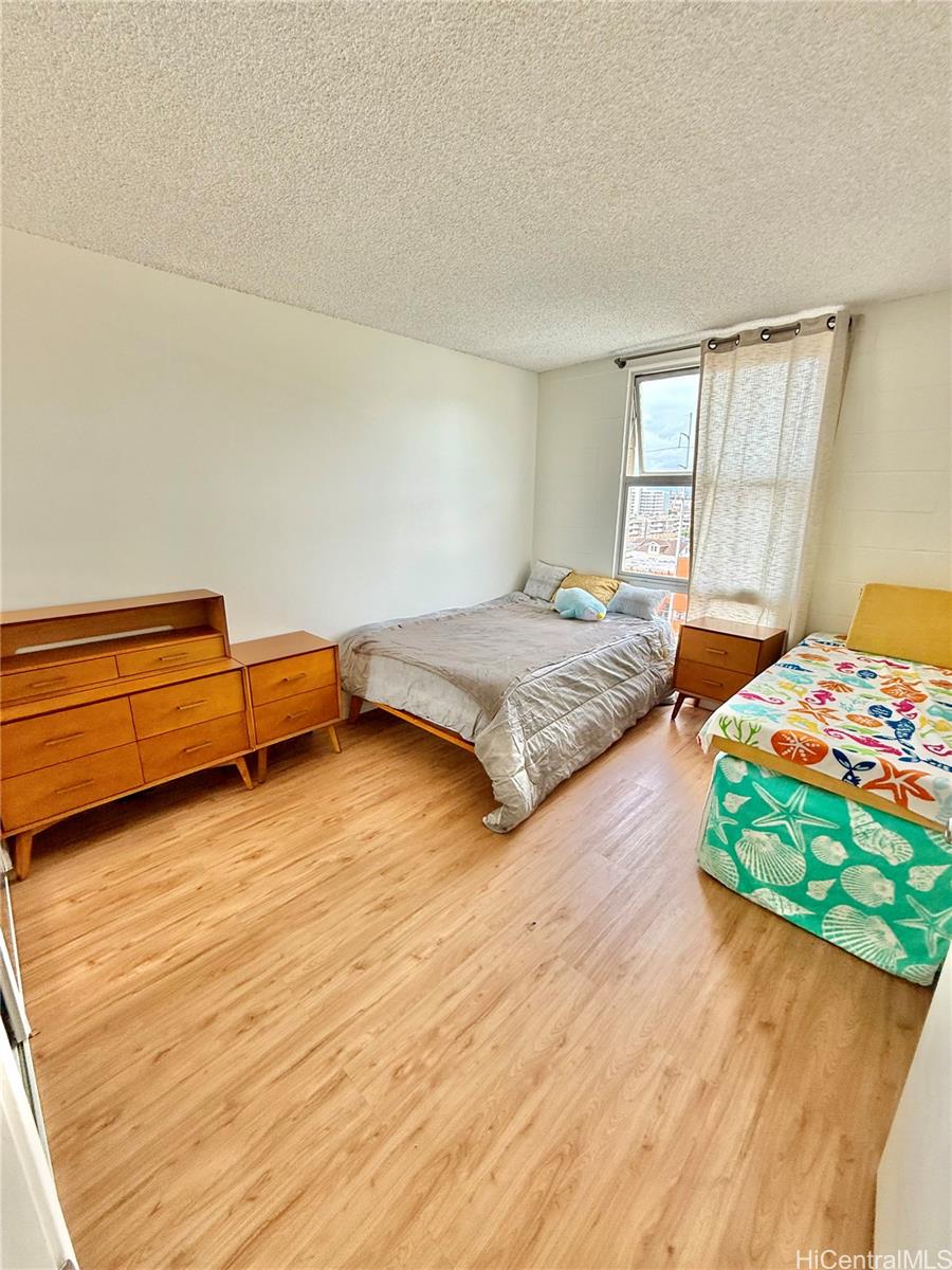 Liliha Square condo # 7G, Honolulu, Hawaii - photo 3 of 5