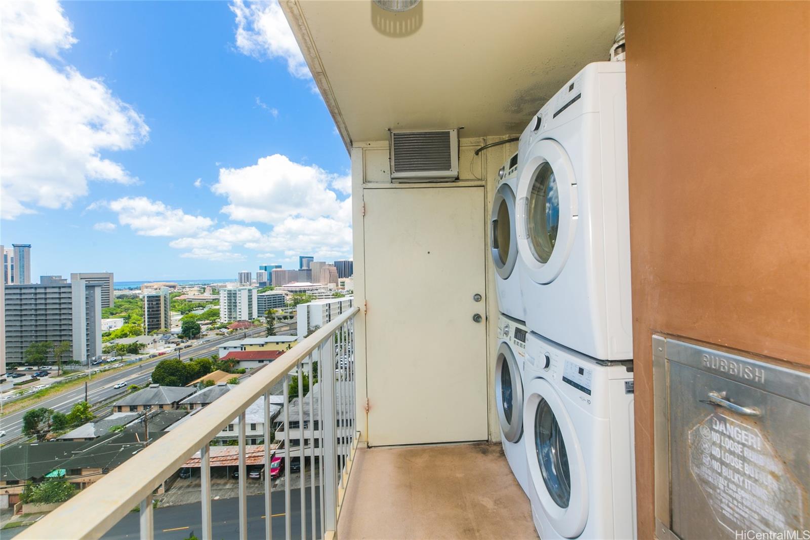 Academy Towers condo # 11E, Honolulu, Hawaii - photo 15 of 18