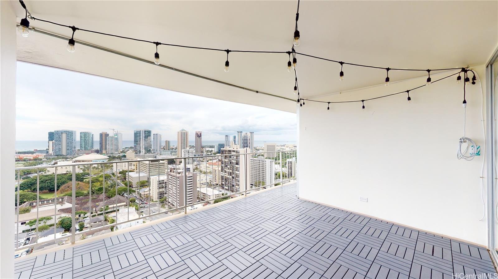 Academy Towers condo # 23E, Honolulu, Hawaii - photo 14 of 25