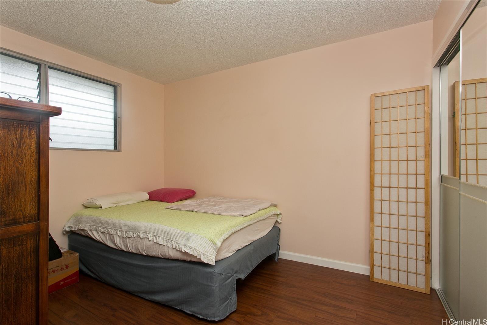 1426 Keeaumoku condo # B13, Honolulu, Hawaii - photo 8 of 12