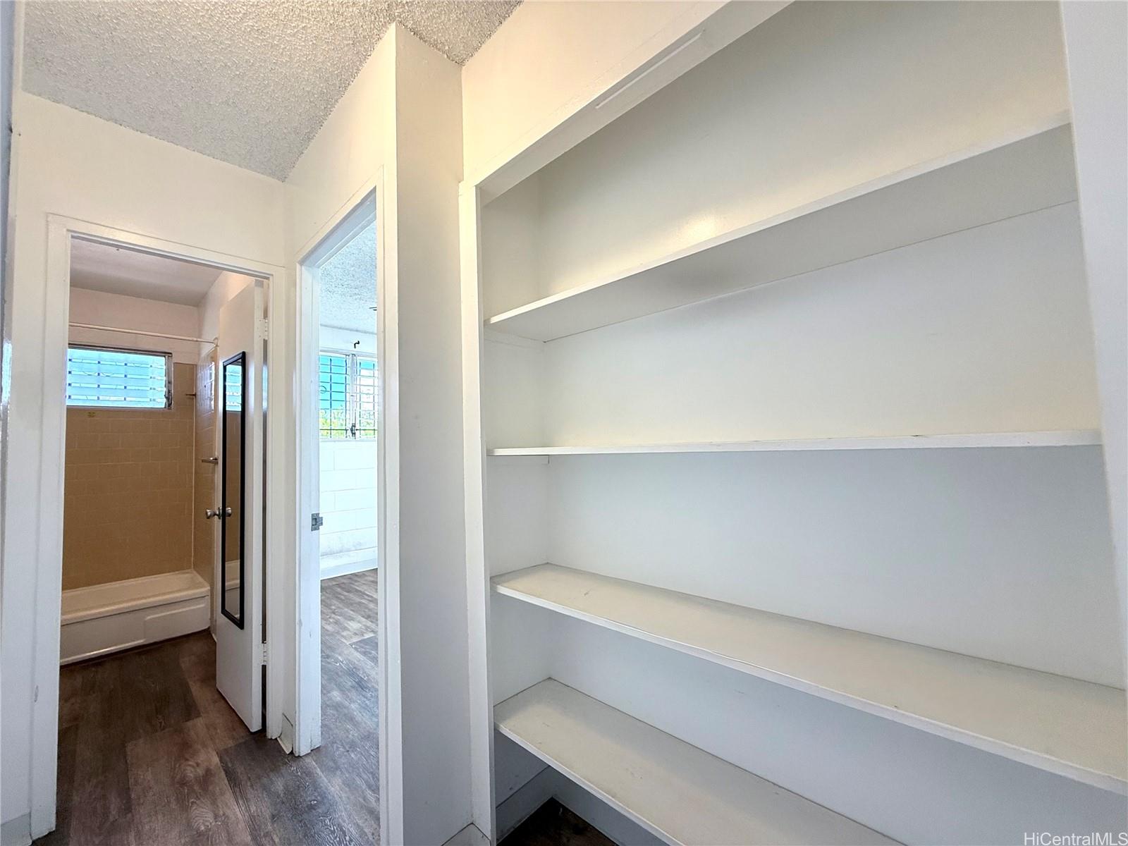 1426 Keeaumoku condo # B16, Honolulu, Hawaii - photo 14 of 18