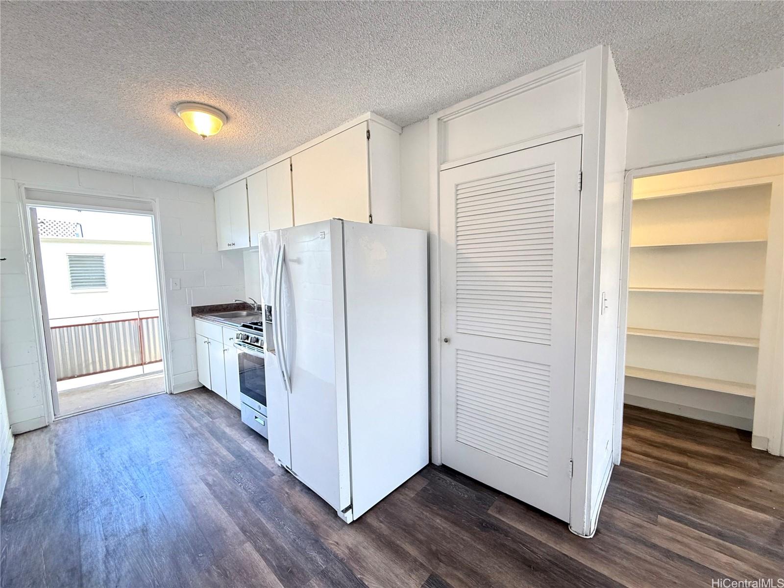 1426 Keeaumoku condo # B16, Honolulu, Hawaii - photo 4 of 18