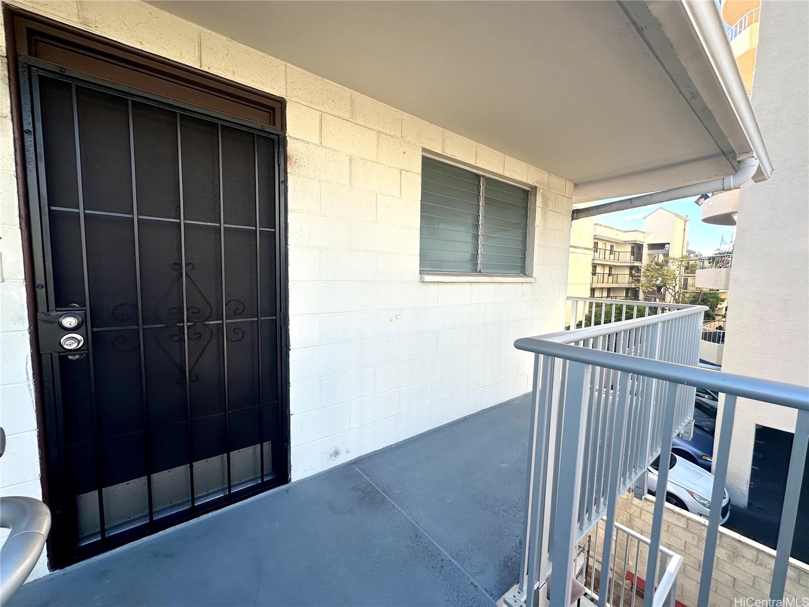 1426 Keeaumoku condo # C24, Honolulu, Hawaii - photo 9 of 14