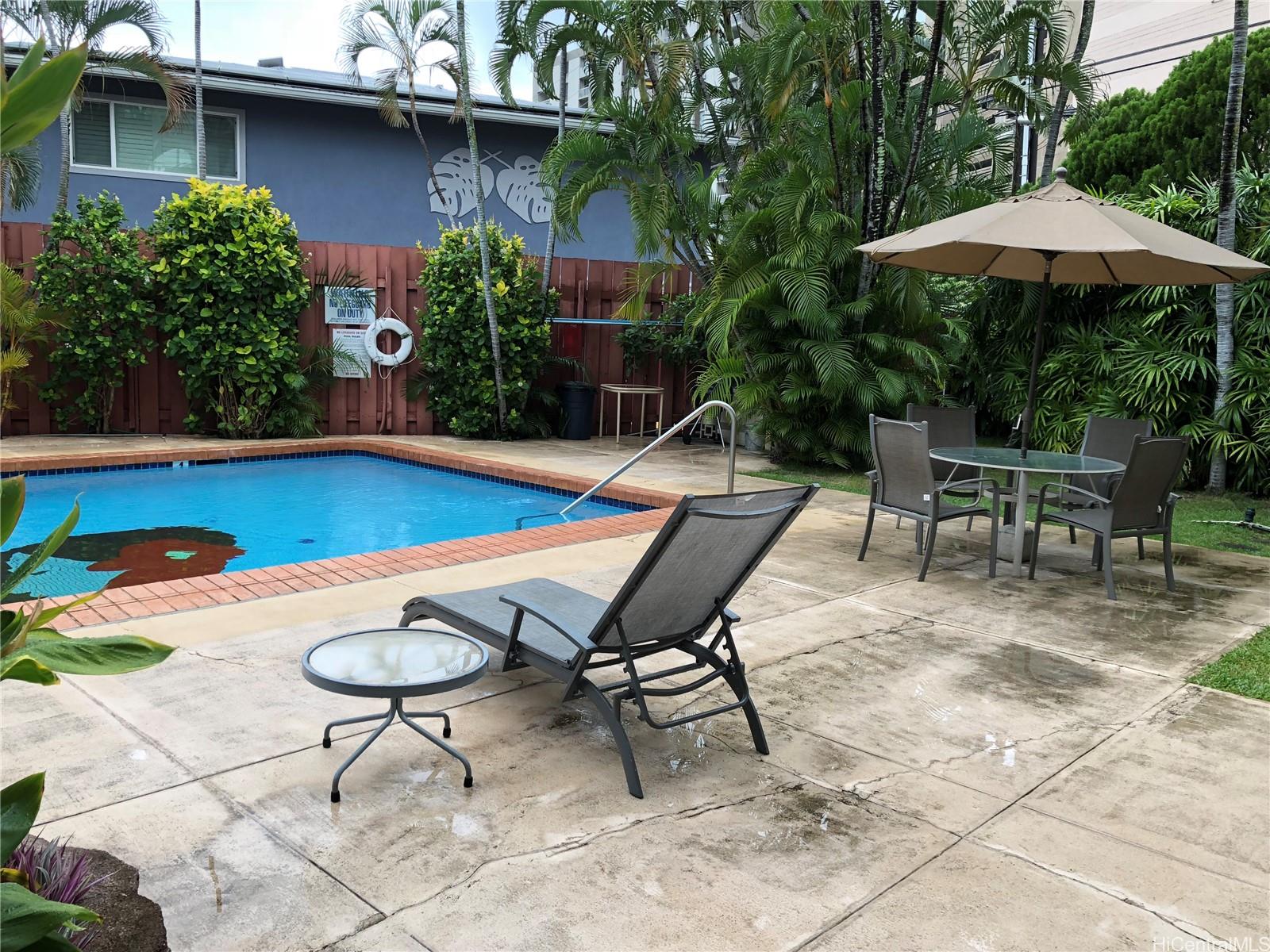 1427 Alexander Street Honolulu - Rental - photo 2 of 7