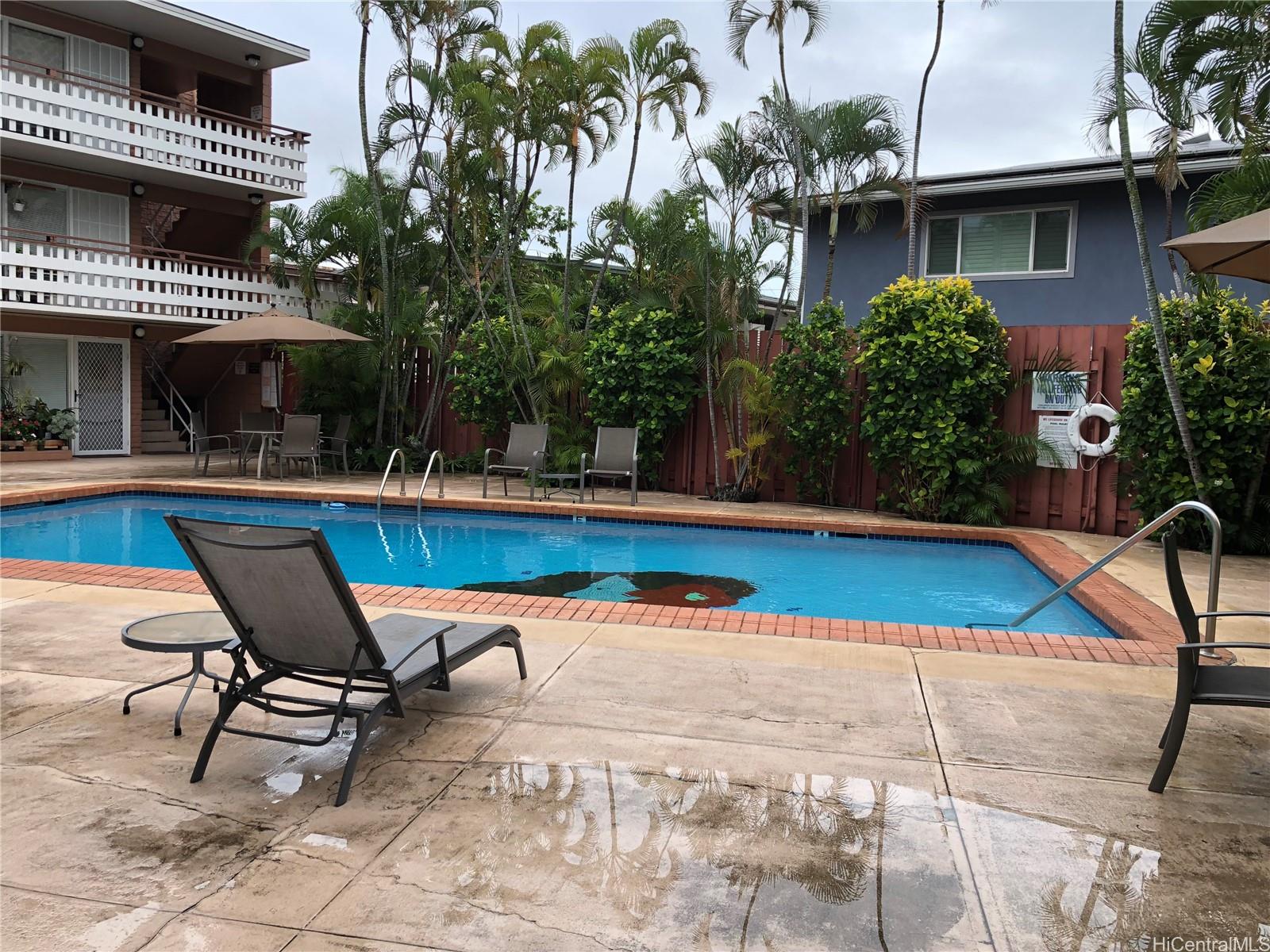 1427 Alexander St Honolulu - Rental - photo 2 of 6