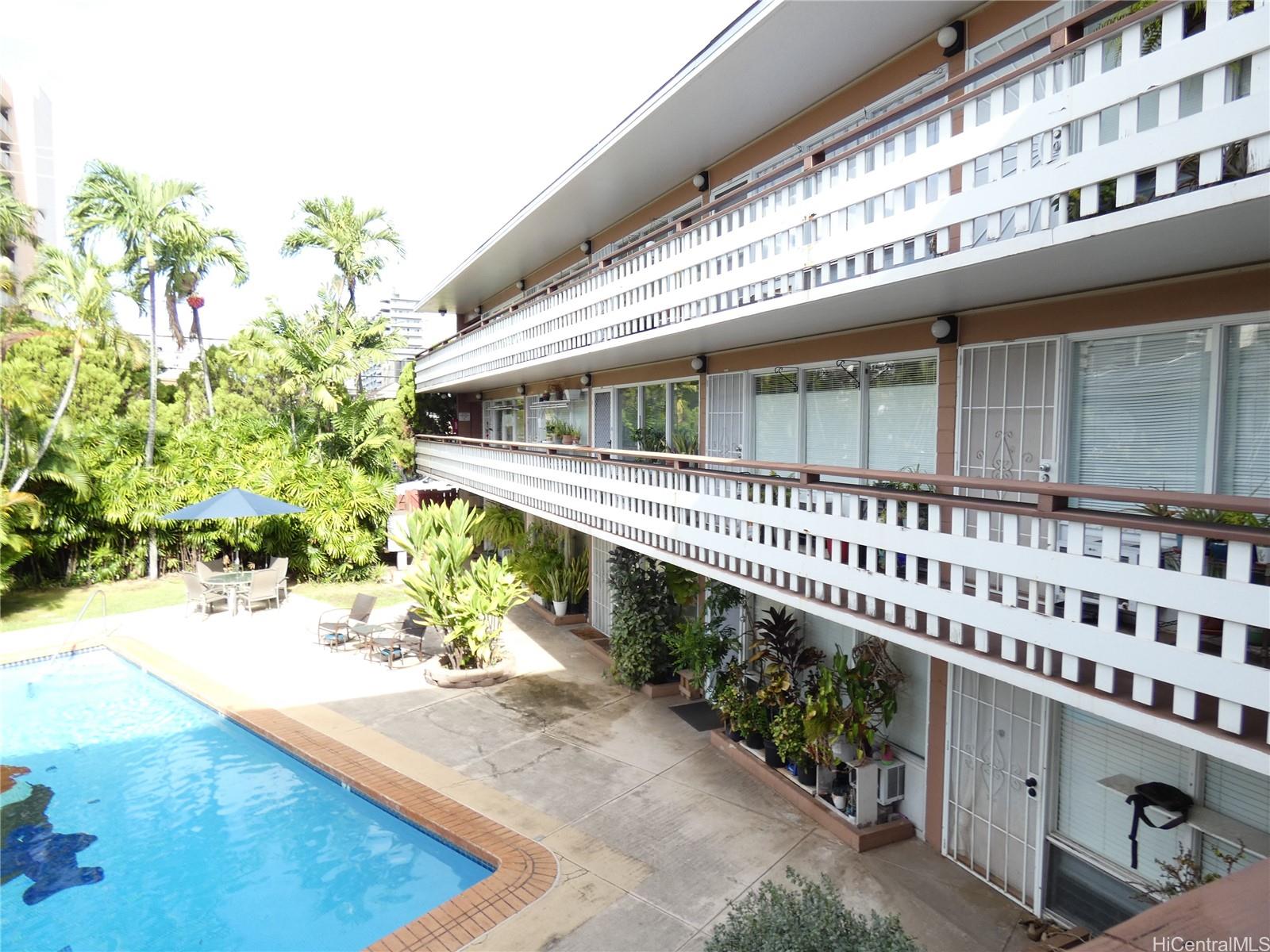 Alexander Gardens condo # 201, Honolulu, Hawaii - photo 2 of 10