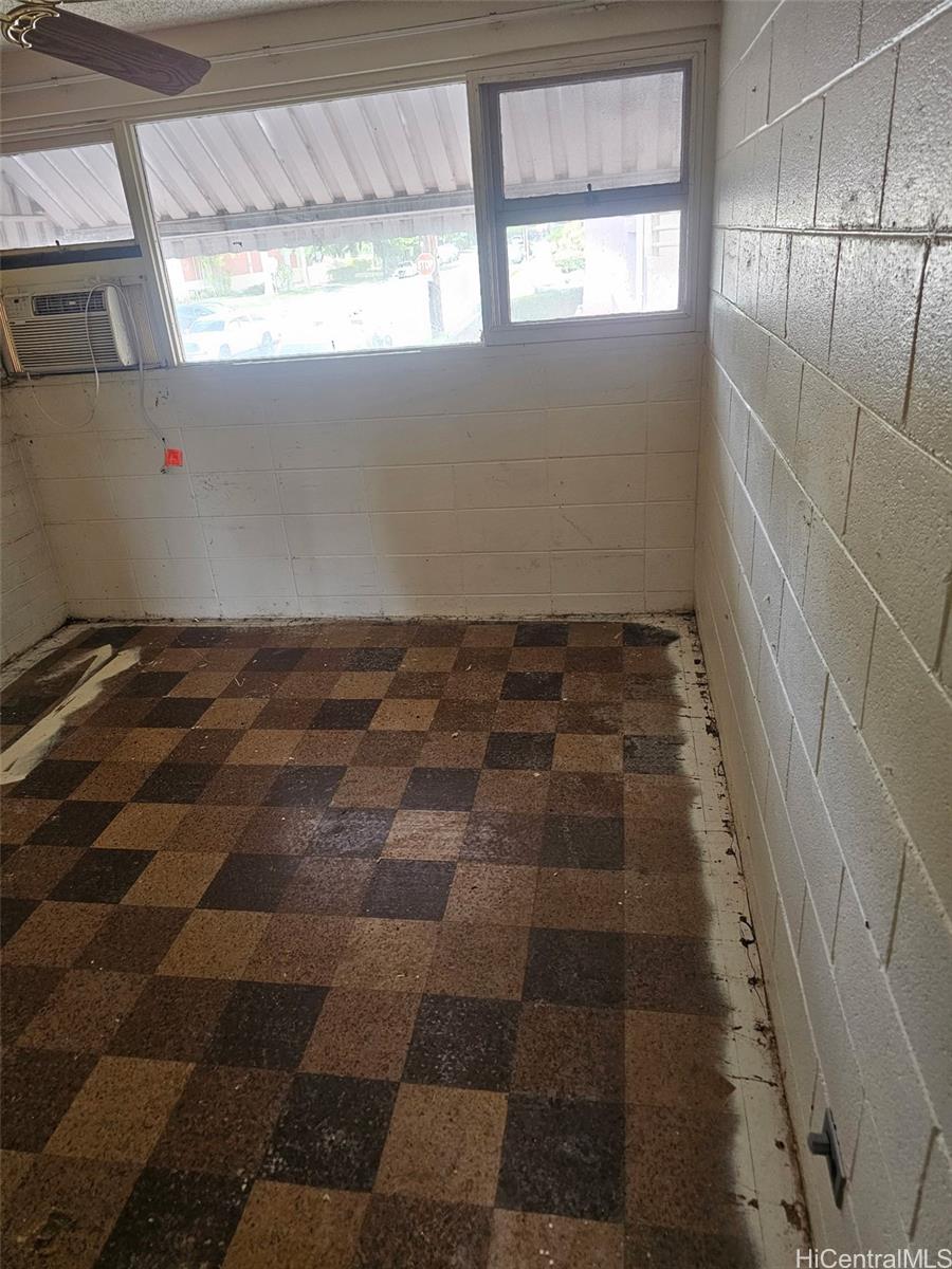 Alexander Gardens condo # 201, Honolulu, Hawaii - photo 5 of 10