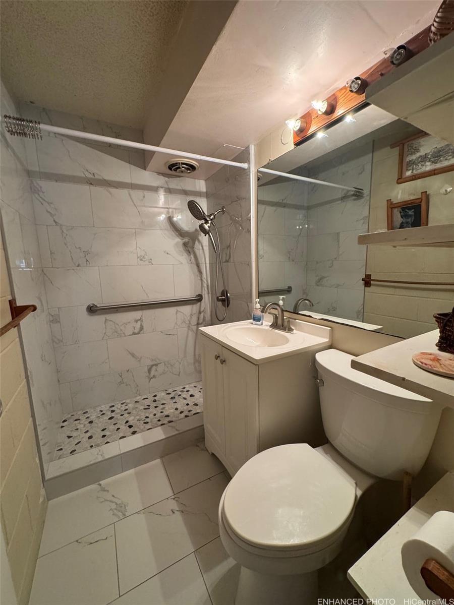 Alexander Gardens condo # 202, Honolulu, Hawaii - photo 15 of 16