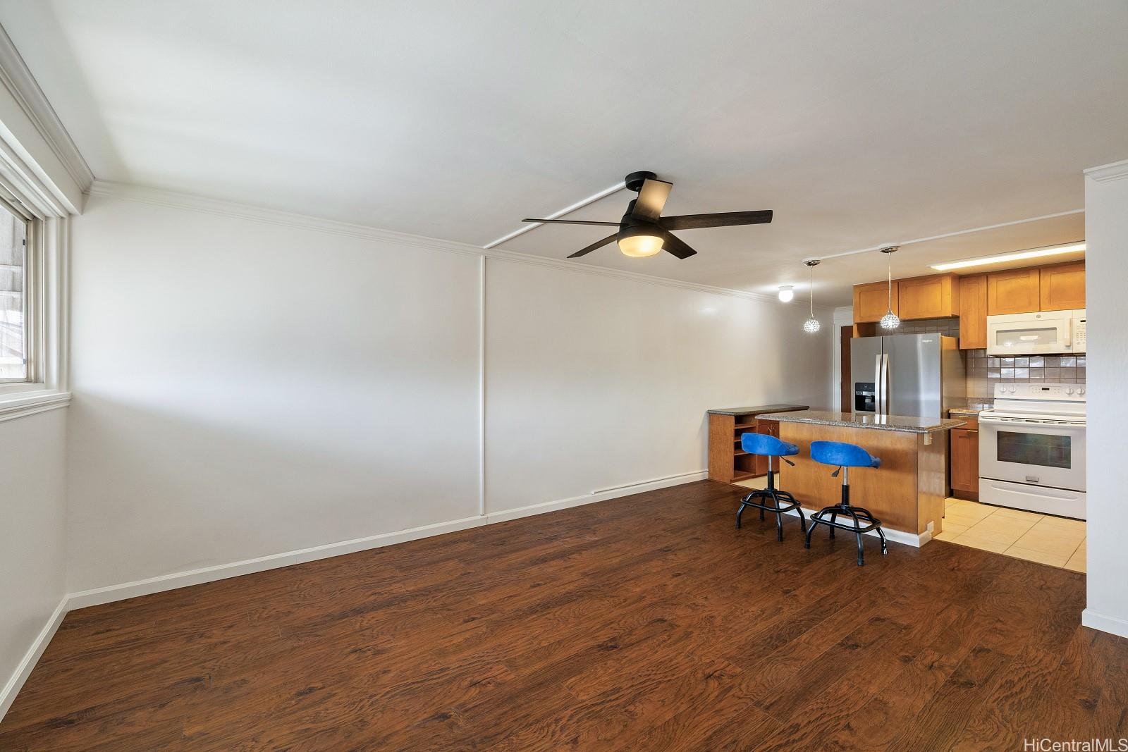 Alexander Gardens condo # 207, Honolulu, Hawaii - photo 8 of 10