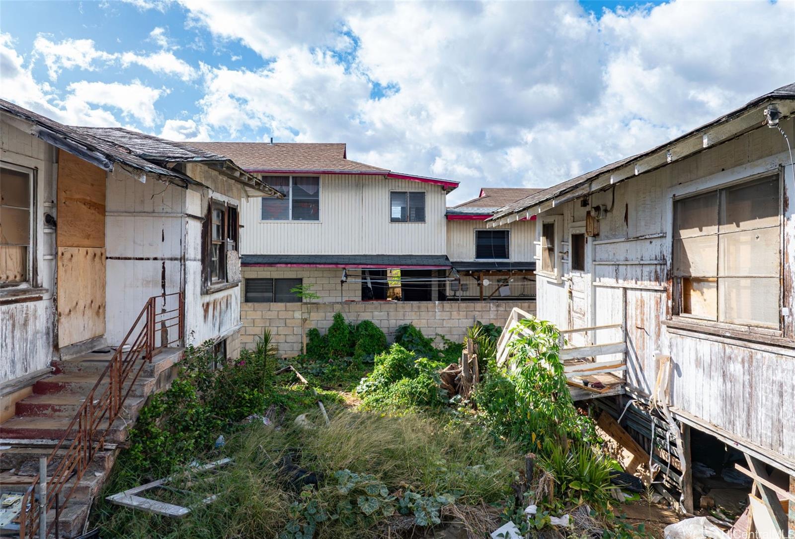 1428  Alokele Street Kalihi Area, Honolulu home - photo 13 of 17