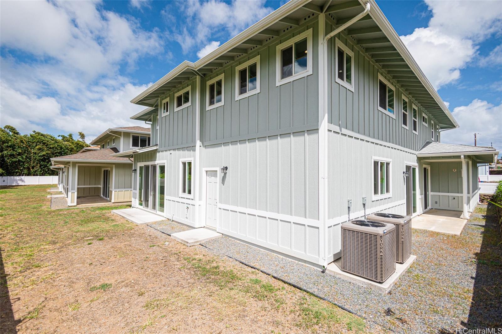 1430  Akamai Place Enchanted Lake, Kailua home - photo 22 of 25