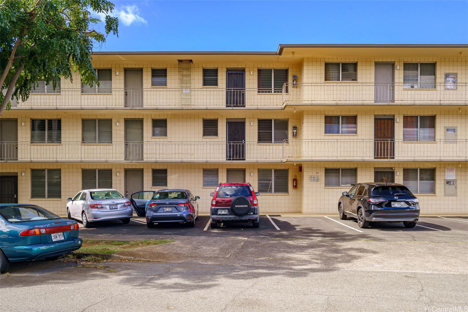 Kamalie Hale condo # 303, Honolulu, Hawaii - photo 19 of 21