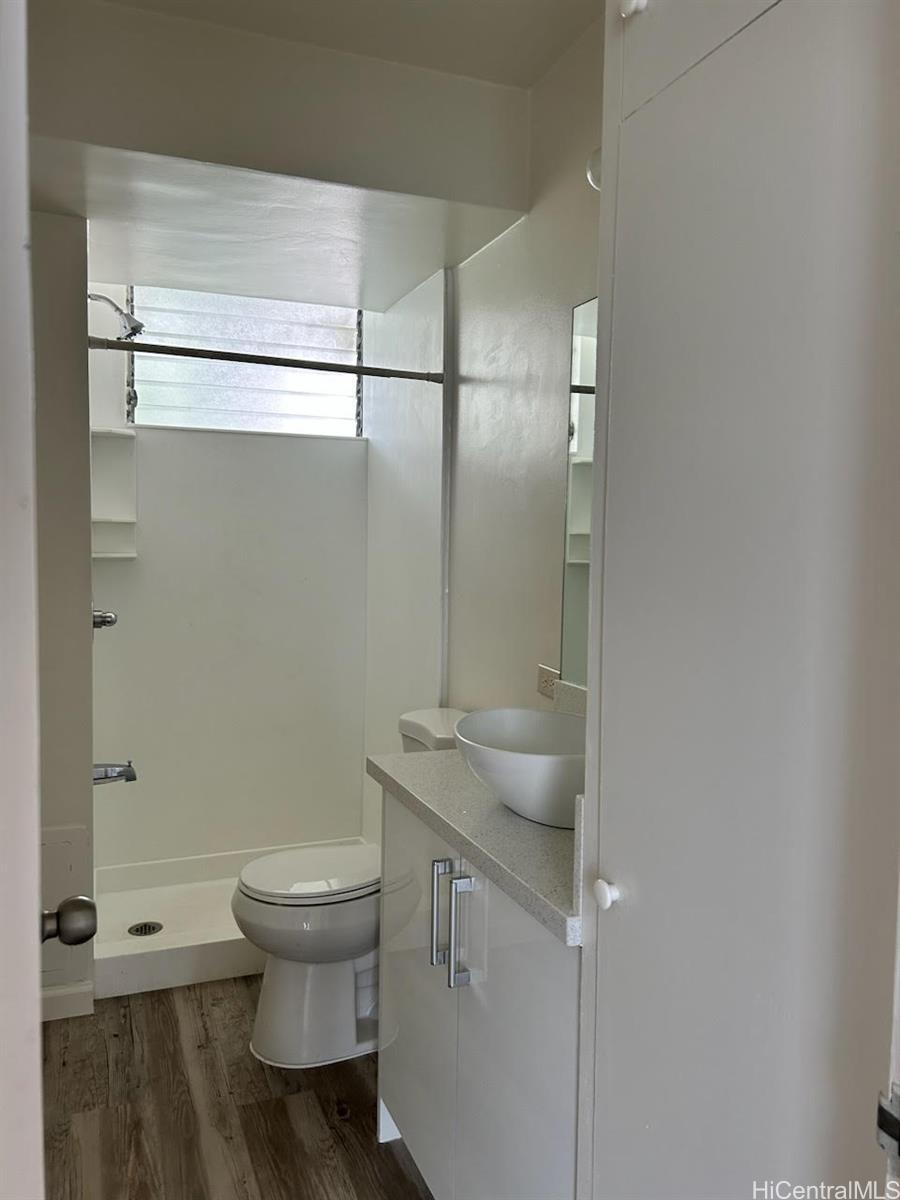 1430 Wilder Ave Honolulu - Rental - photo 3 of 11