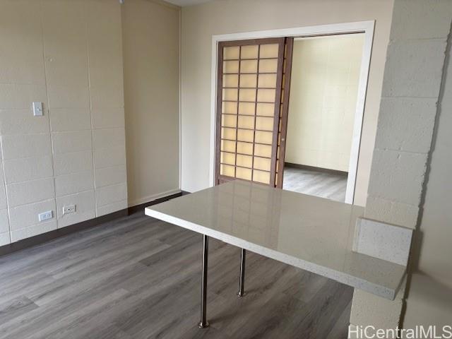 1430 Wilder Ave Honolulu - Rental - photo 2 of 9