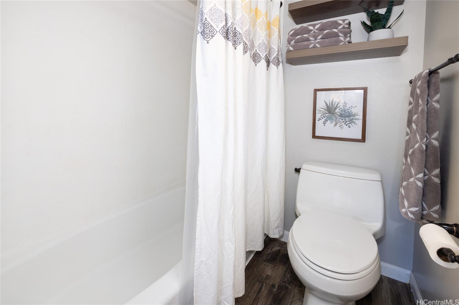 Makiki Parkside condo # 303, Honolulu, Hawaii - photo 16 of 23