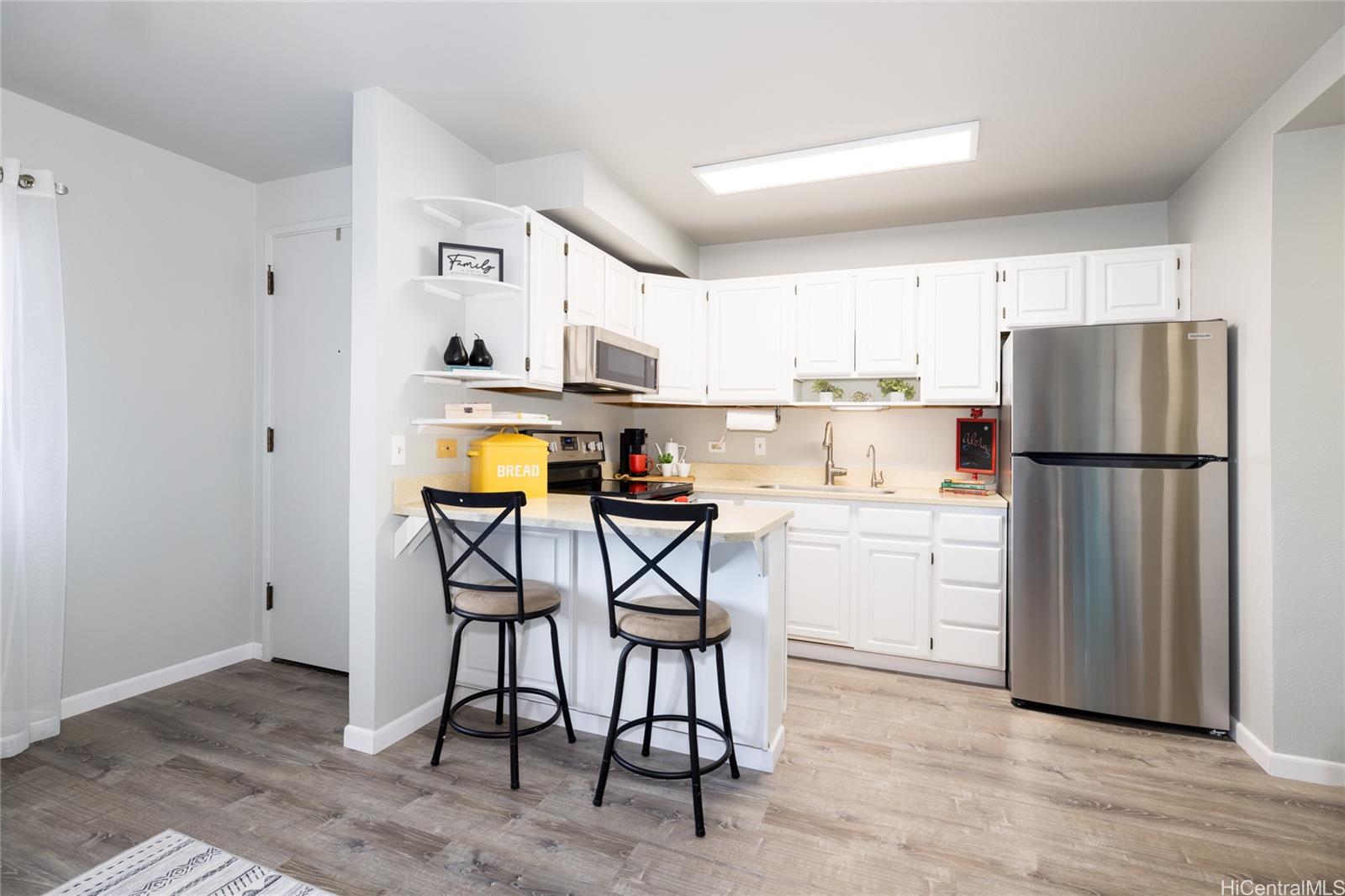 Makiki Parkside condo # 303, Honolulu, Hawaii - photo 6 of 23