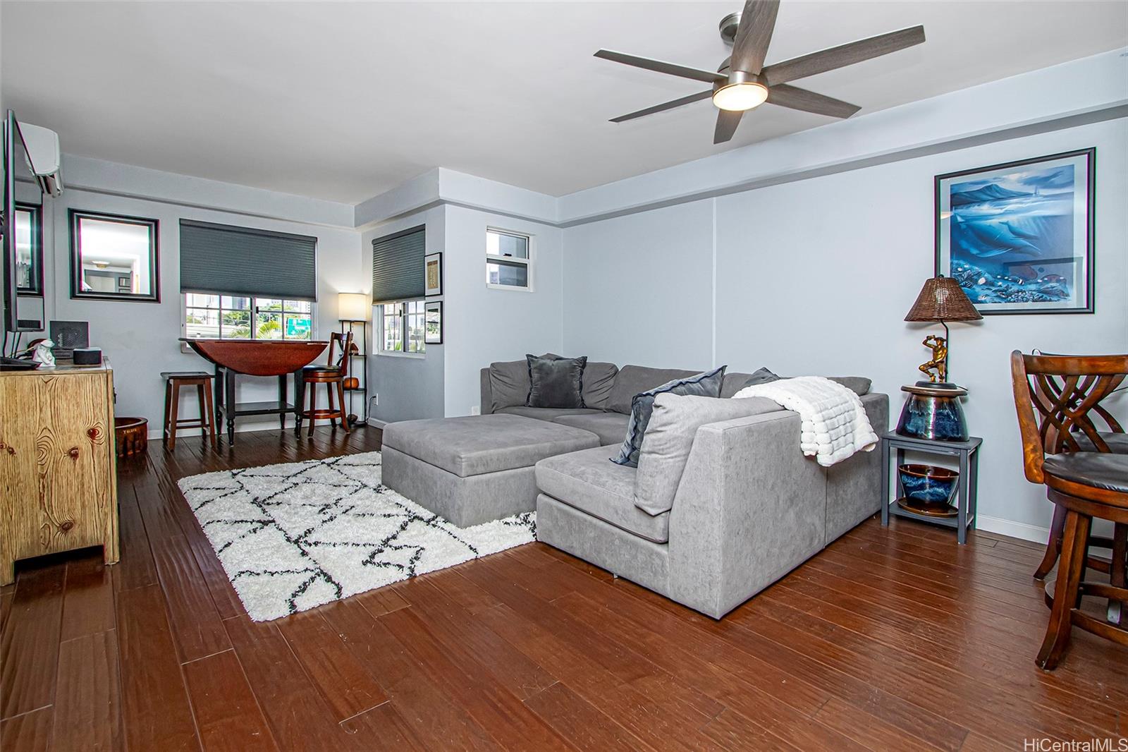 Fountains at Makiki condo # 309, Honolulu, Hawaii - photo 2 of 23