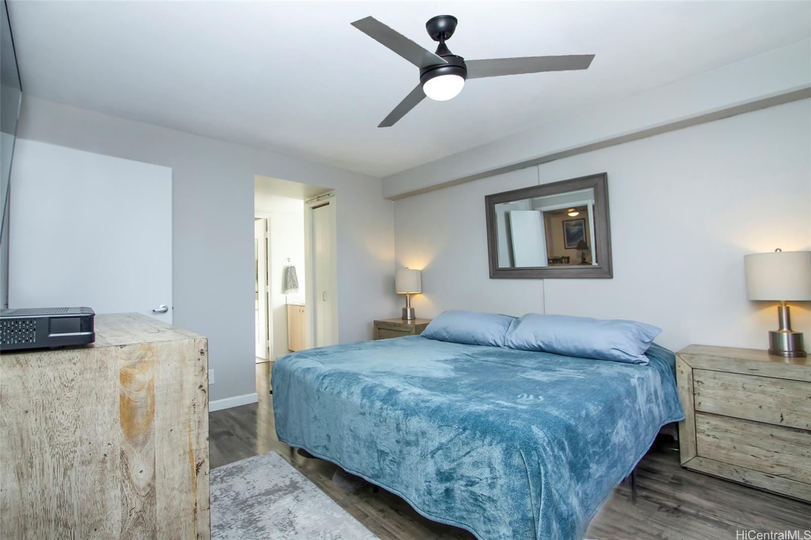 Fountains at Makiki condo # 309, Honolulu, Hawaii - photo 6 of 23