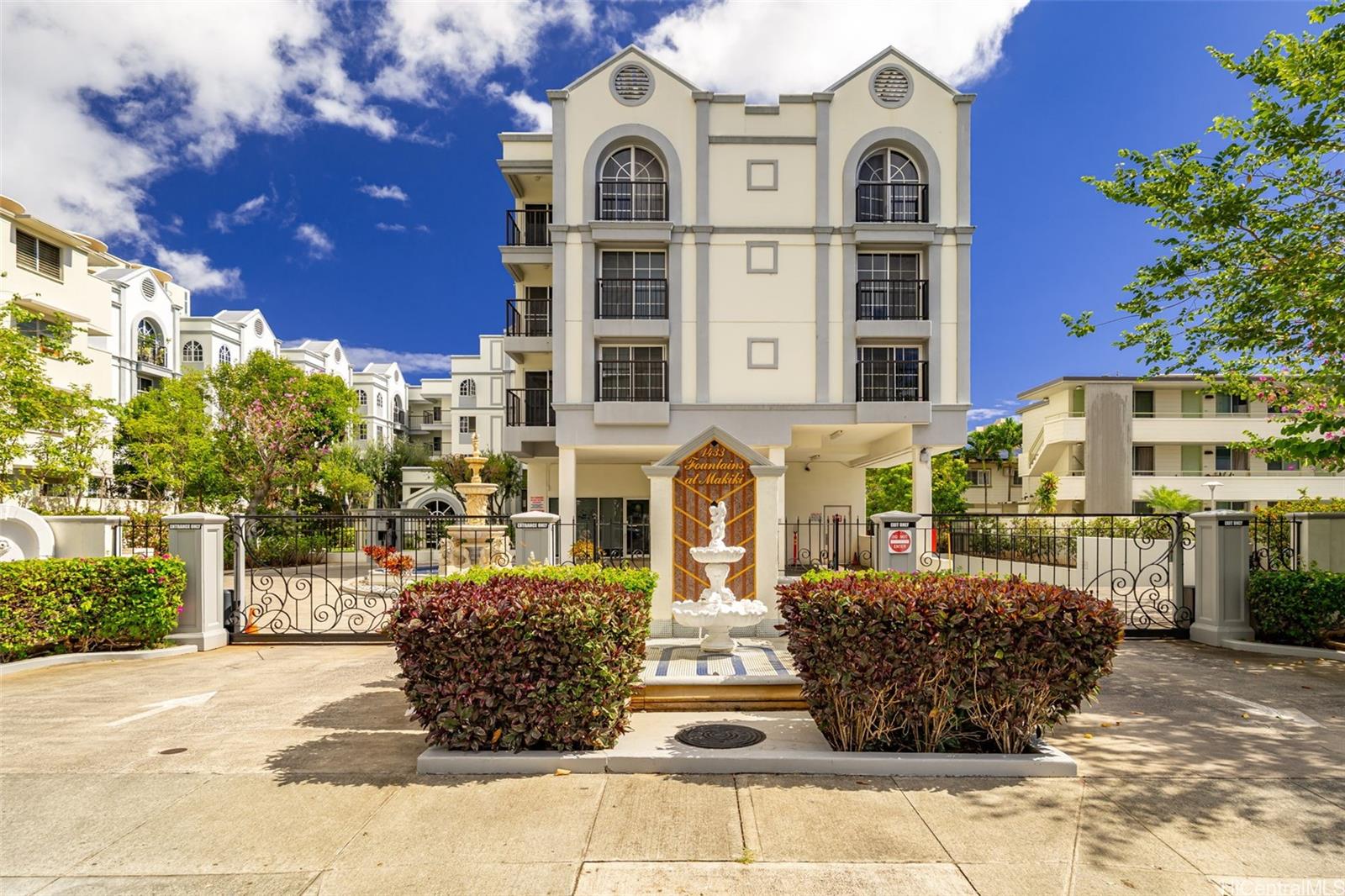 Fountains At Makiki condo # PH12, Honolulu, Hawaii - photo 16 of 25