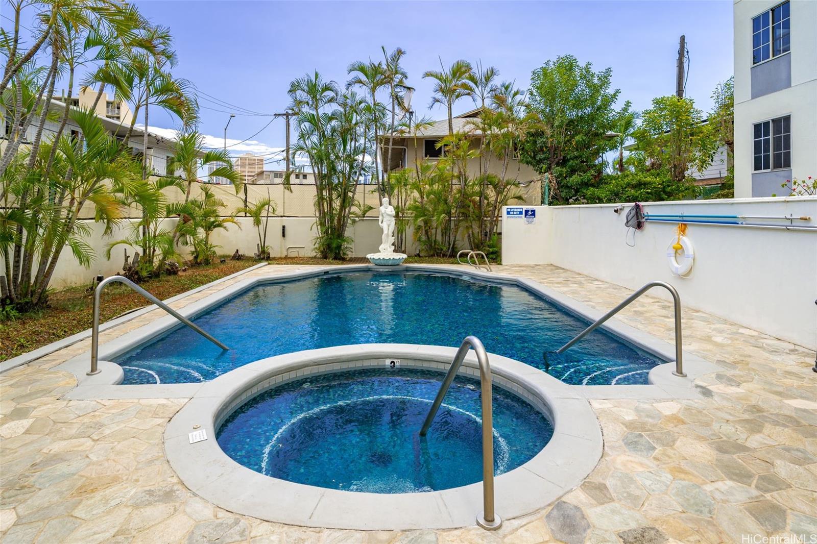 Fountains At Makiki condo # PH12, Honolulu, Hawaii - photo 18 of 25