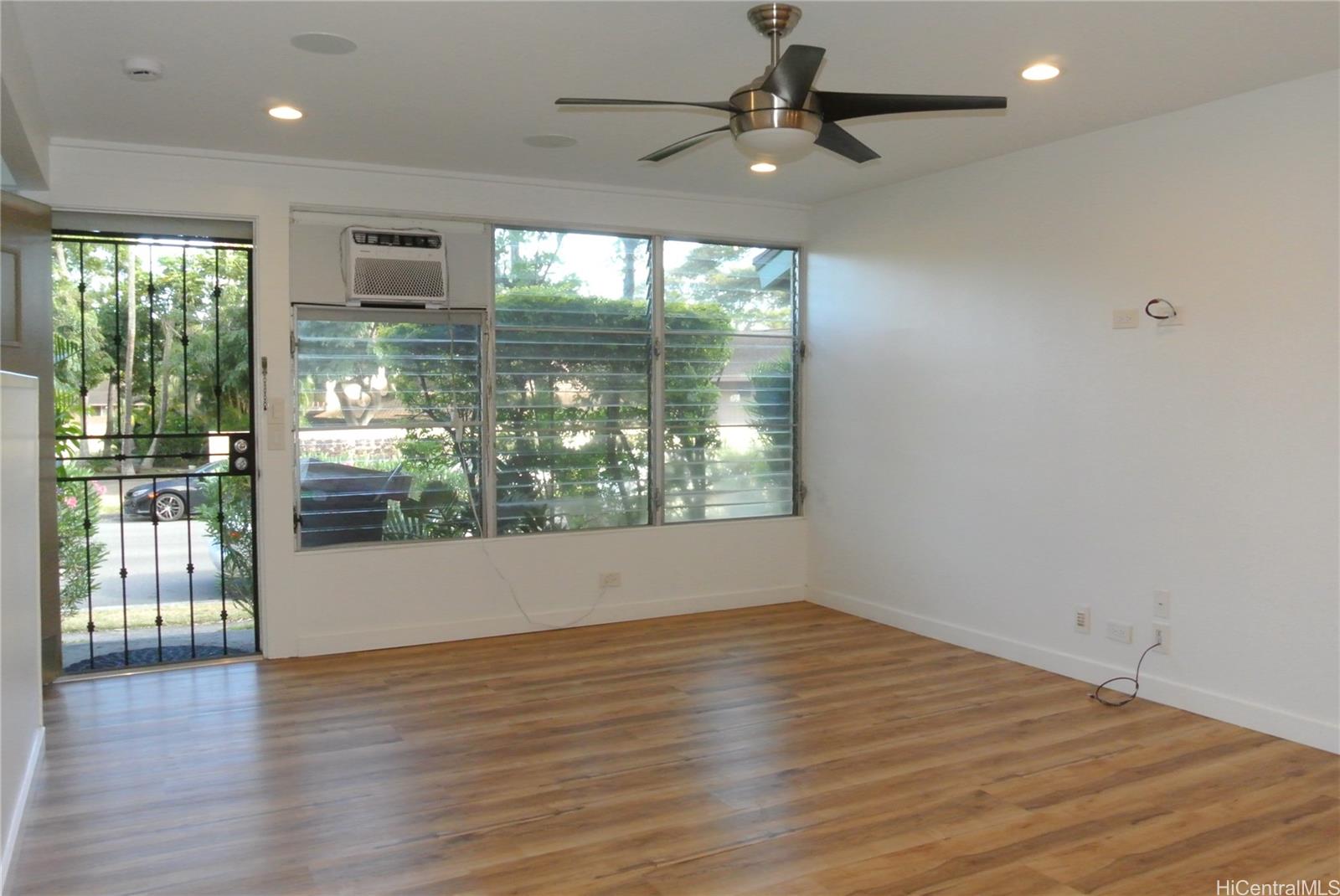 Waialae Gardens condo # 122, Honolulu, Hawaii - photo 4 of 13