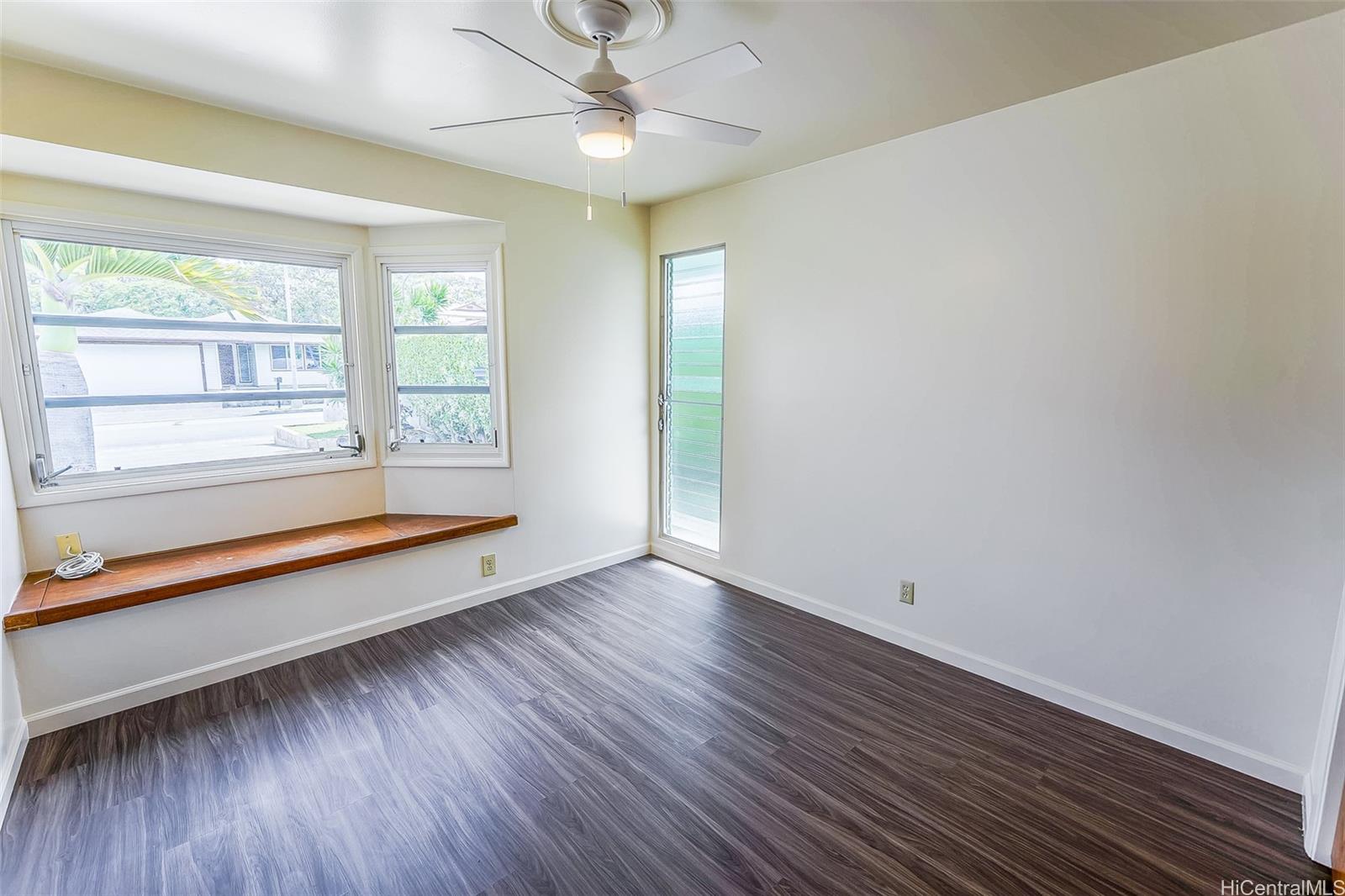 1439  Akuleana Place Enchanted Lake, Kailua home - photo 13 of 19
