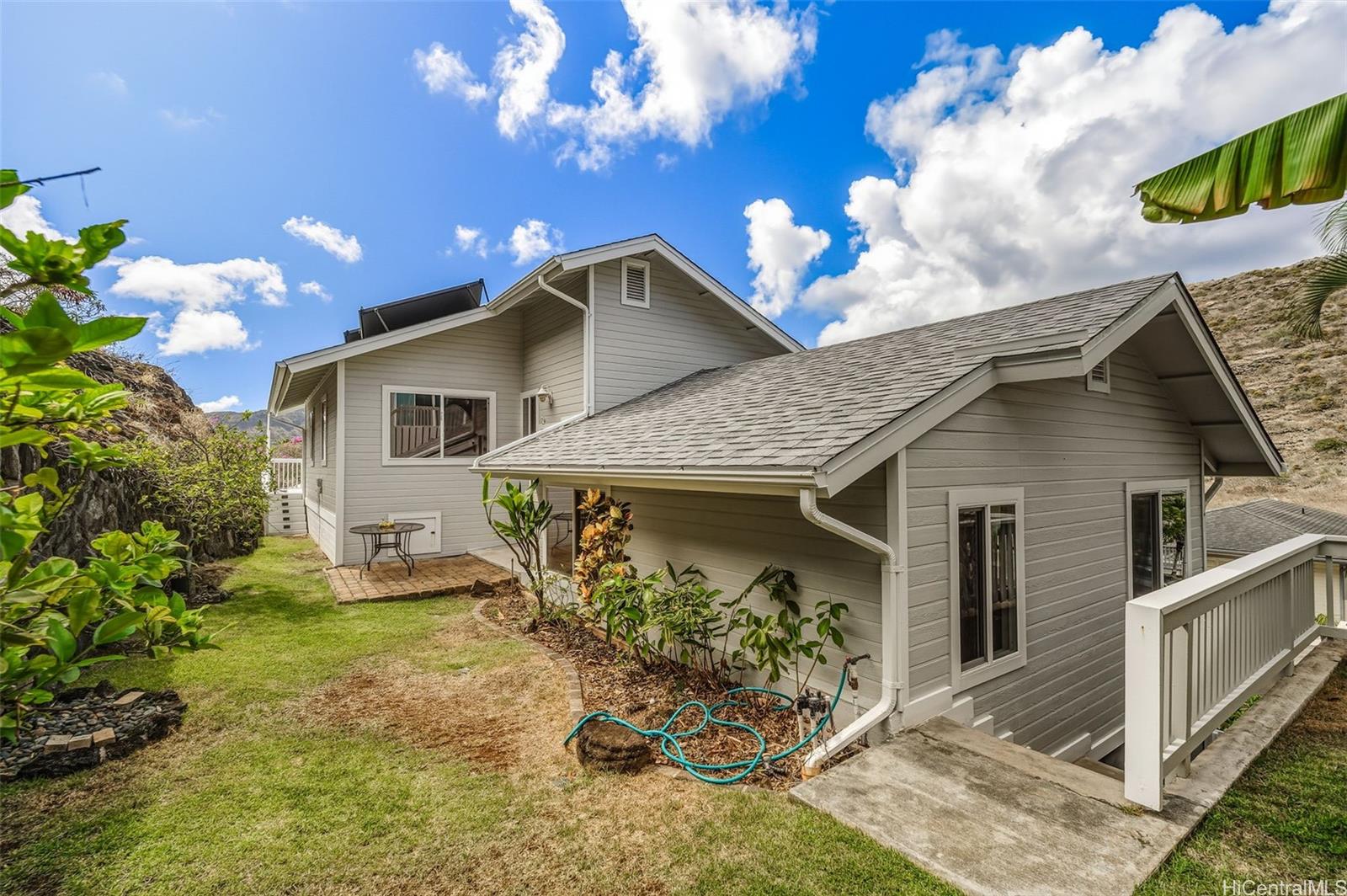 1440  Miloiki Street Kamiloiki, Hawaii Kai home - photo 18 of 25