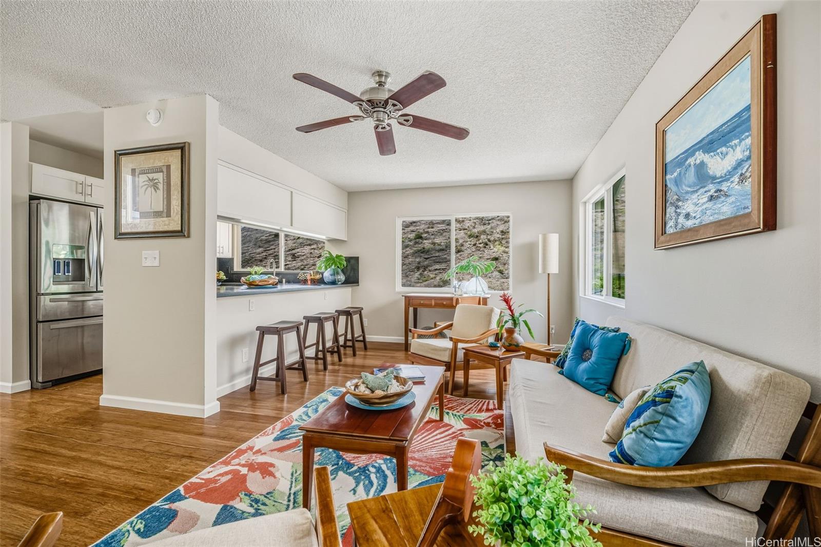 1440  Miloiki Street Kamiloiki, Hawaii Kai home - photo 3 of 25