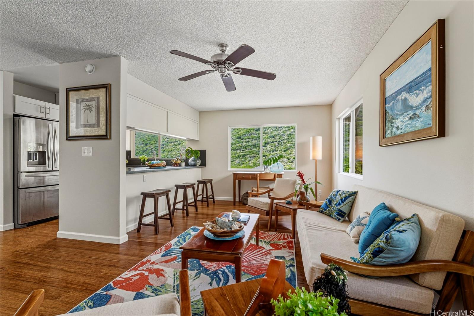 1440  Miloiki Street Kamiloiki, Hawaii Kai home - photo 3 of 25