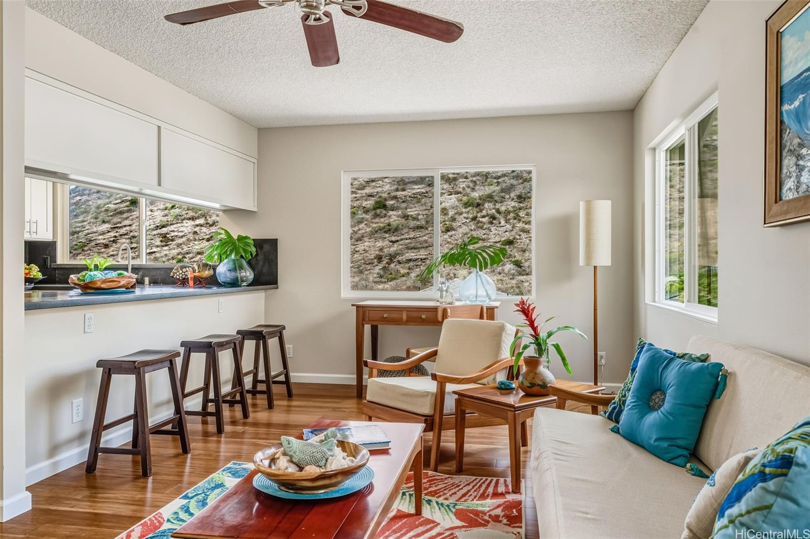 1440  Miloiki Street Kamiloiki, Hawaii Kai home - photo 6 of 25