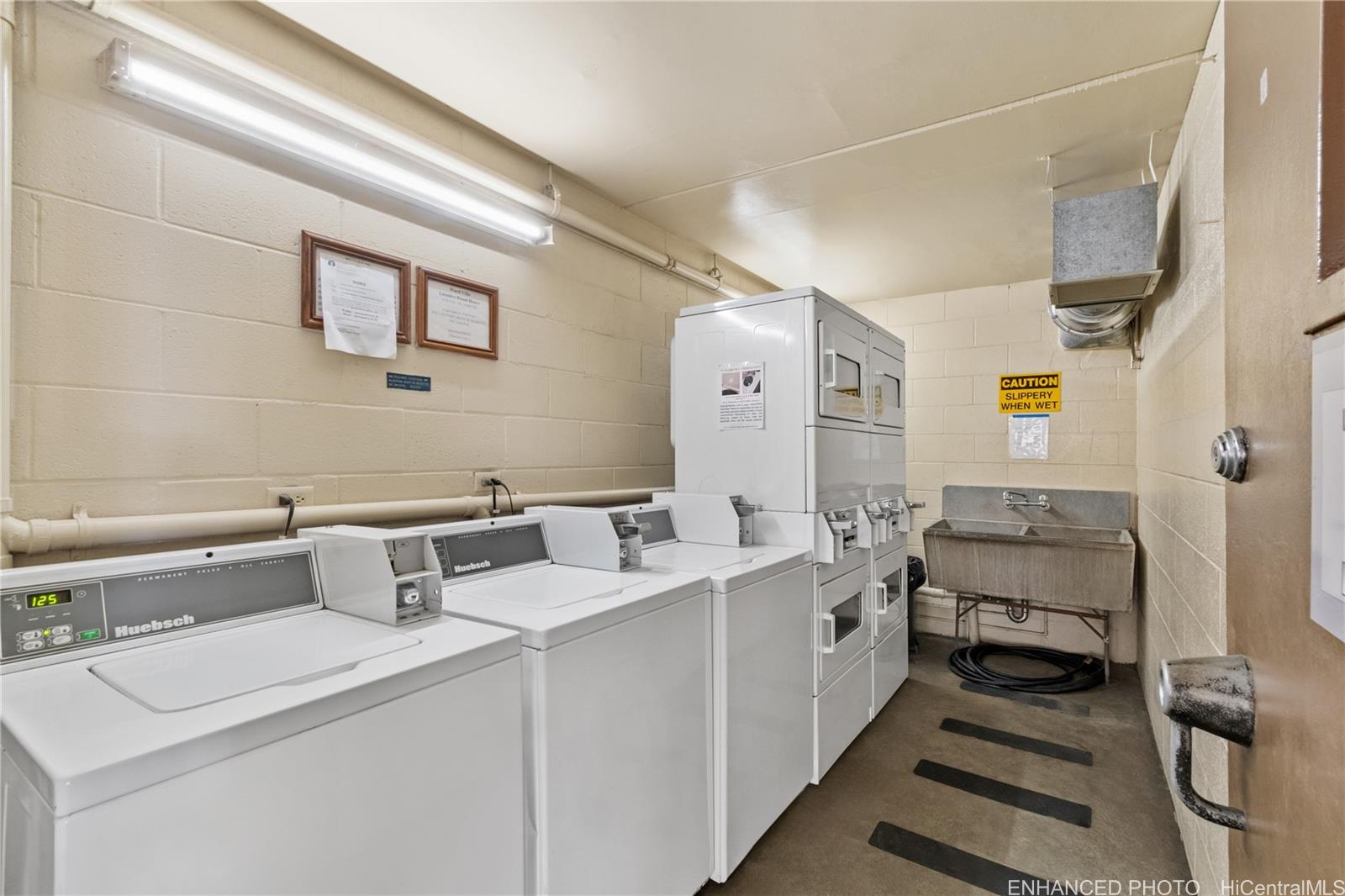 Ward Villa condo # 402, Honolulu, Hawaii - photo 20 of 20