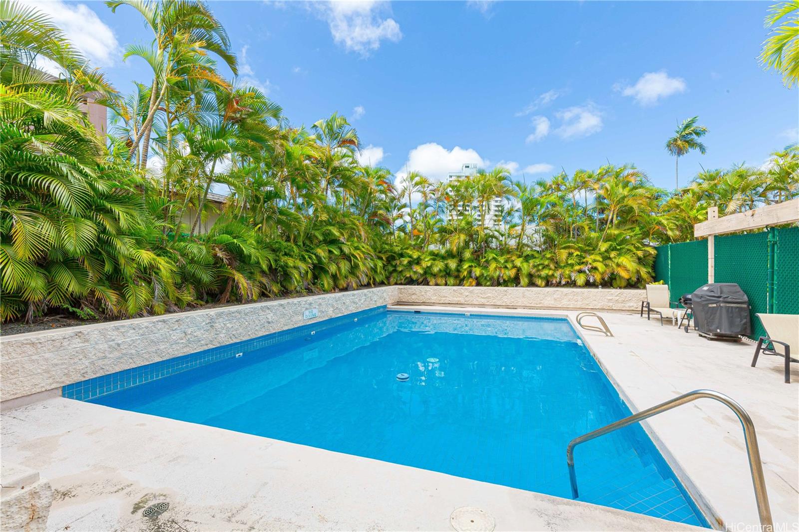 Piikoi Atrium condo # 205, Honolulu, Hawaii - photo 22 of 25