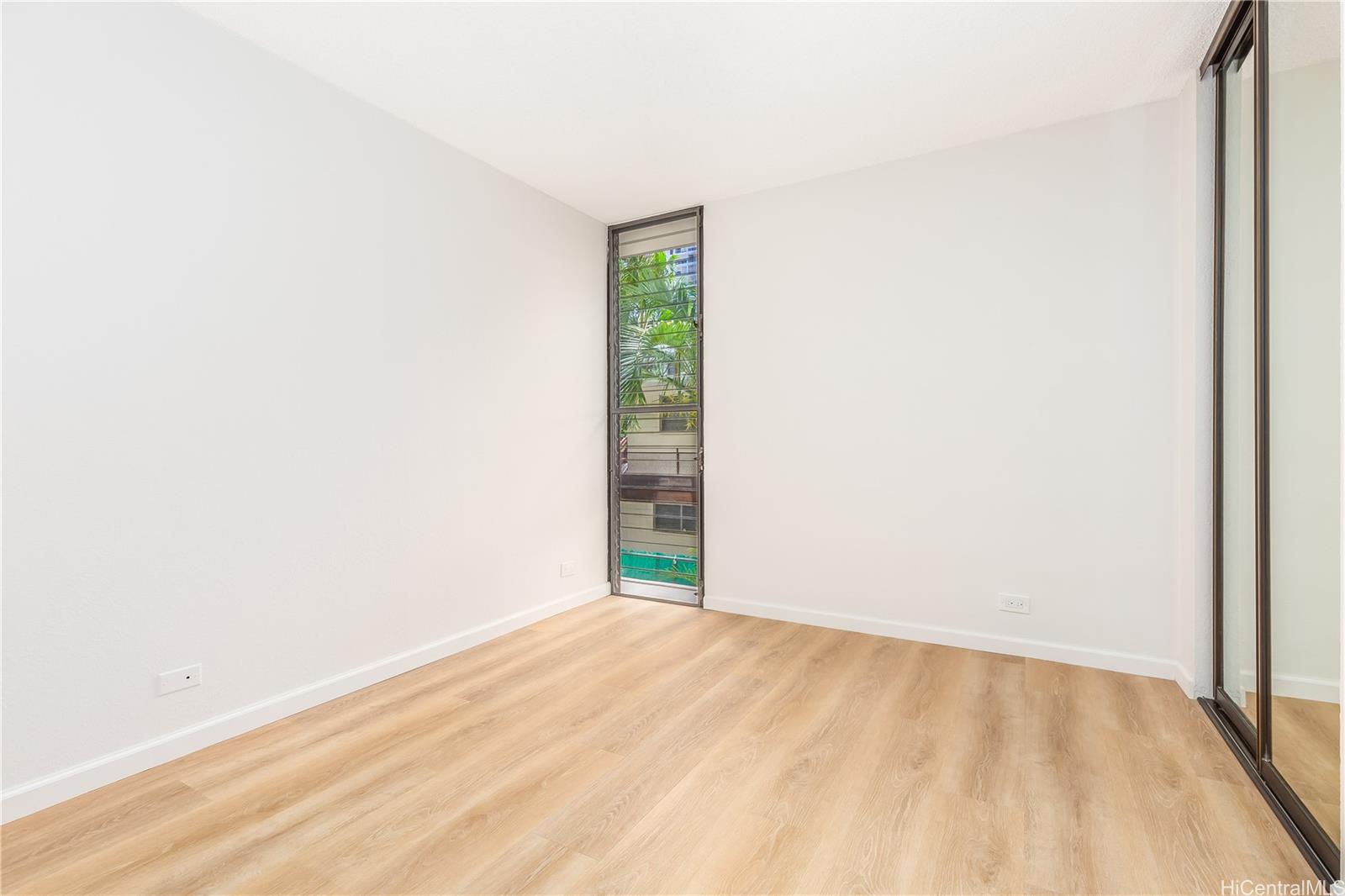 Piikoi Atrium condo # 205, Honolulu, Hawaii - photo 10 of 22