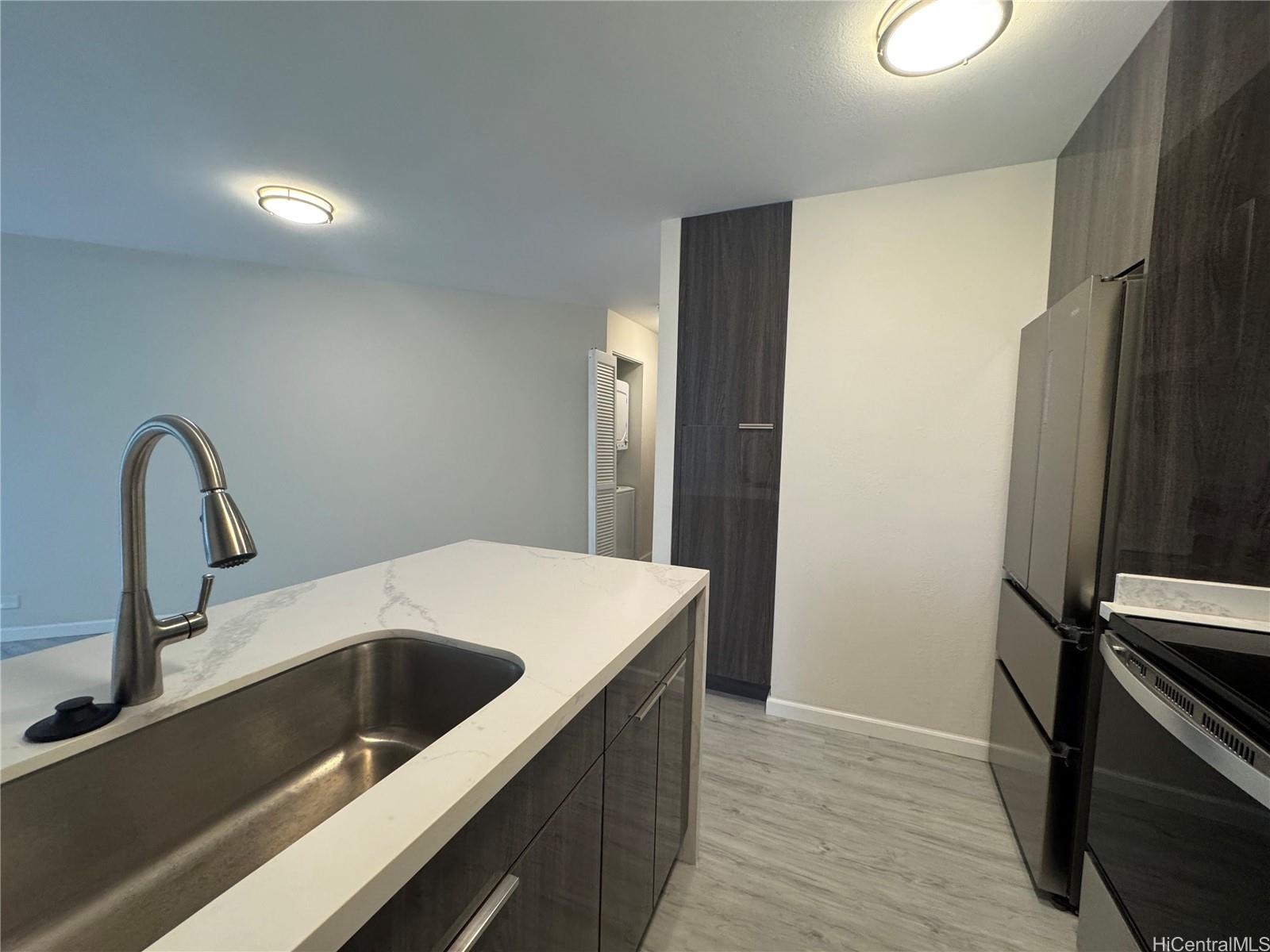 Piikoi Atrium condo # 206, Honolulu, Hawaii - photo 9 of 12