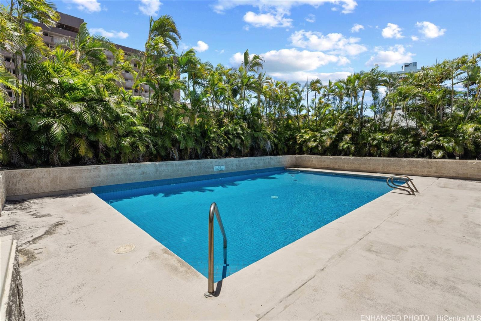 Piikoi Atrium condo # 306, Honolulu, Hawaii - photo 24 of 25