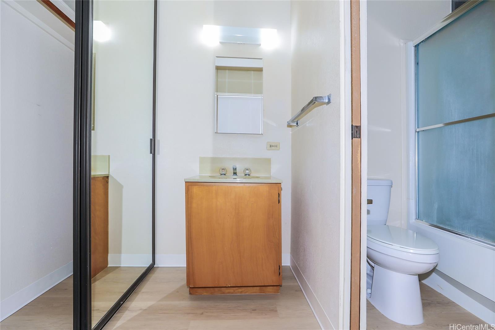 1441 Piikoi St Honolulu - Rental - photo 11 of 16