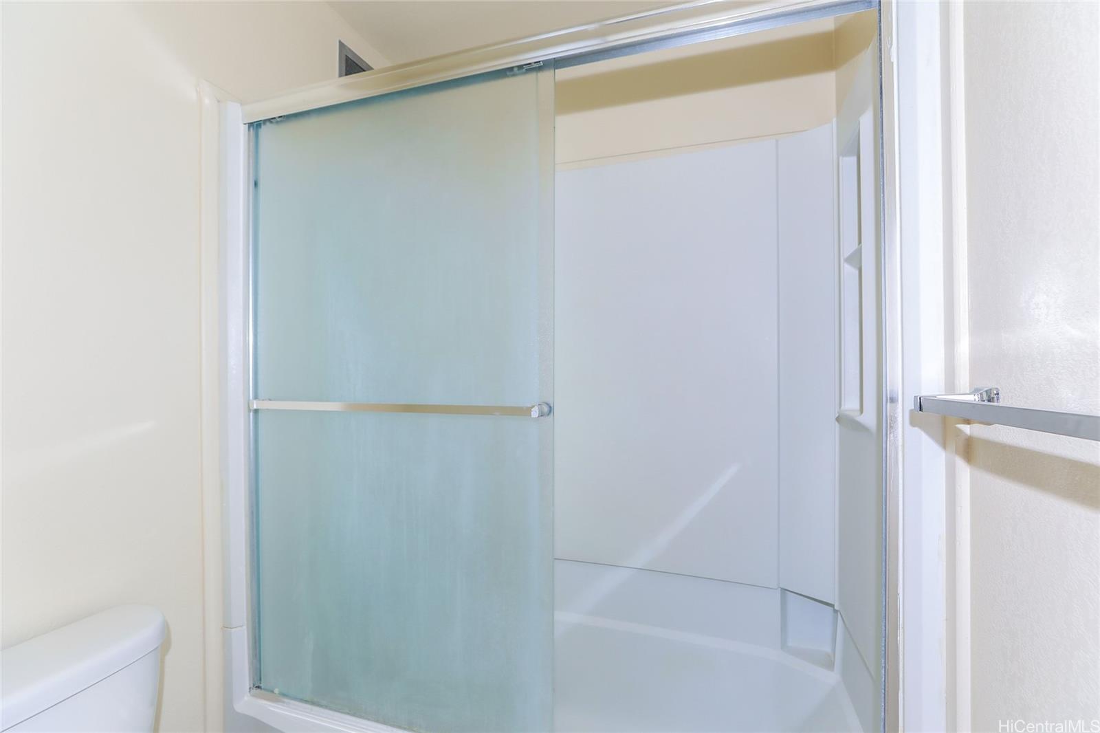 1441 Piikoi St Honolulu - Rental - photo 13 of 16