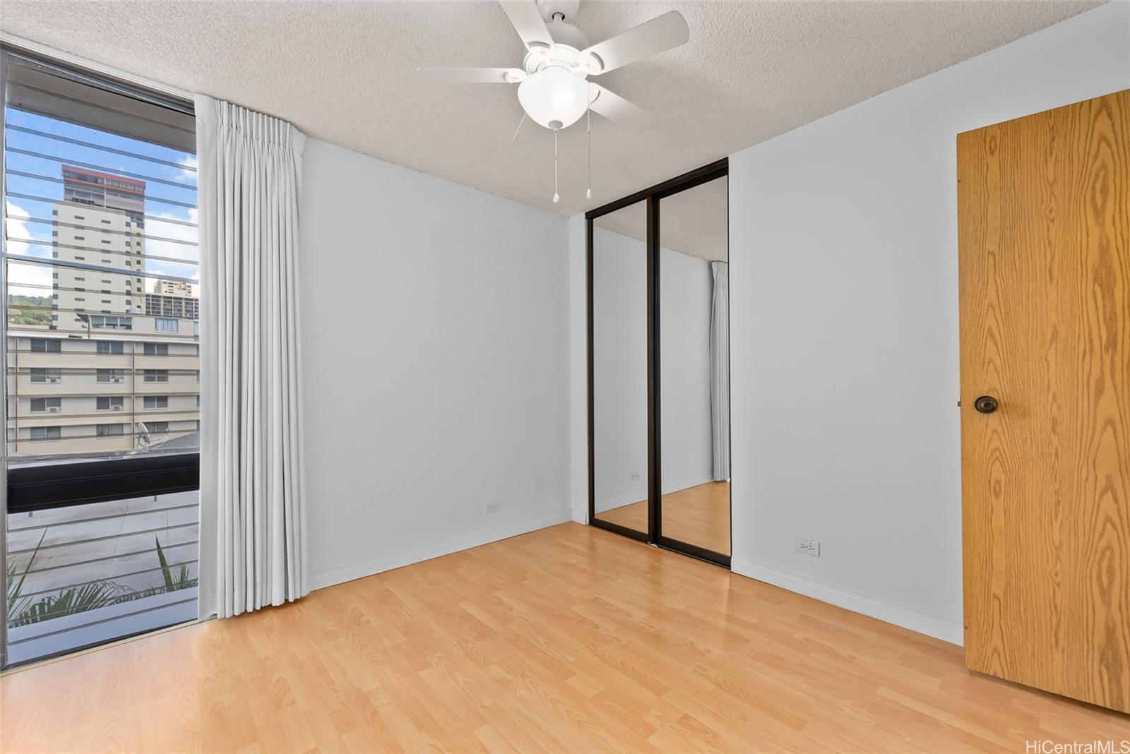 Piikoi Atrium condo # 405, Honolulu, Hawaii - photo 16 of 24