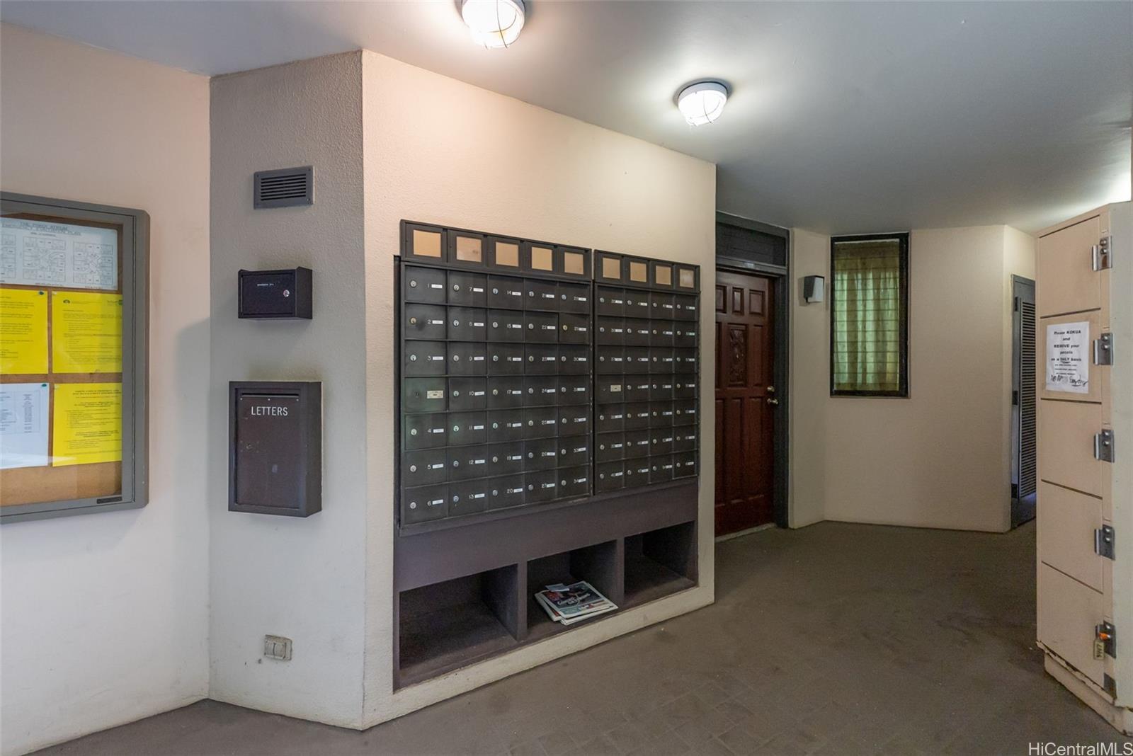 Piikoi Atrium condo # 405, Honolulu, Hawaii - photo 24 of 24