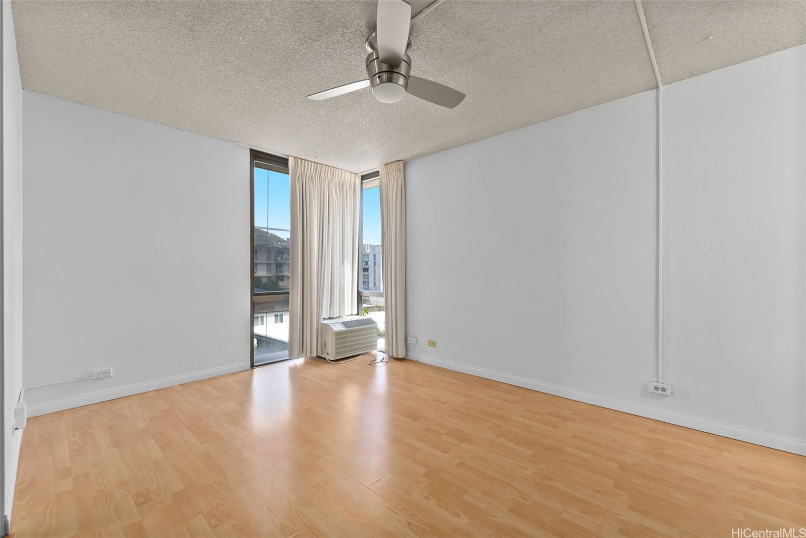 Piikoi Atrium condo # 405, Honolulu, Hawaii - photo 10 of 24