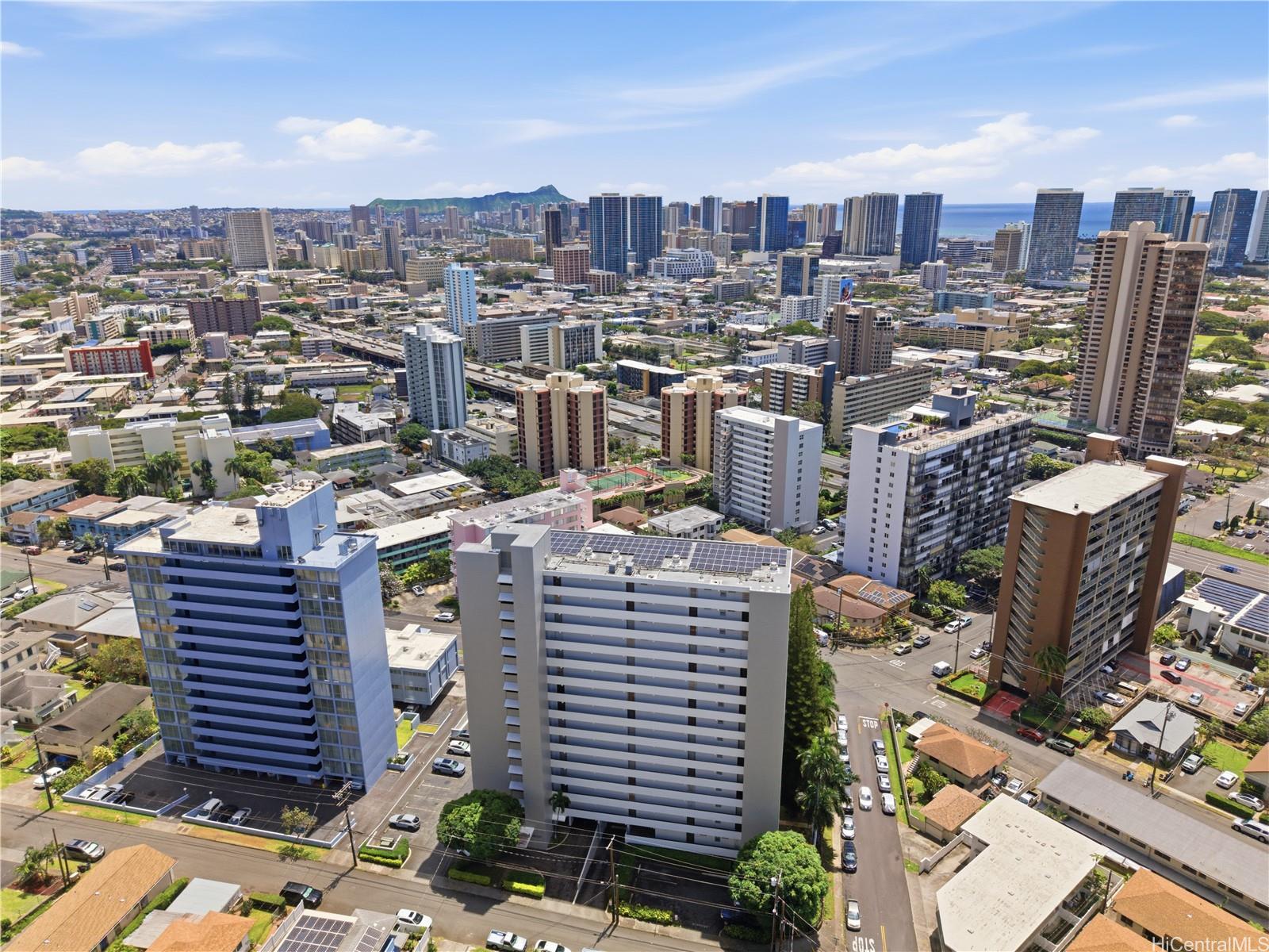Victoria Plaza condo # 1403, Honolulu, Hawaii - photo 18 of 24