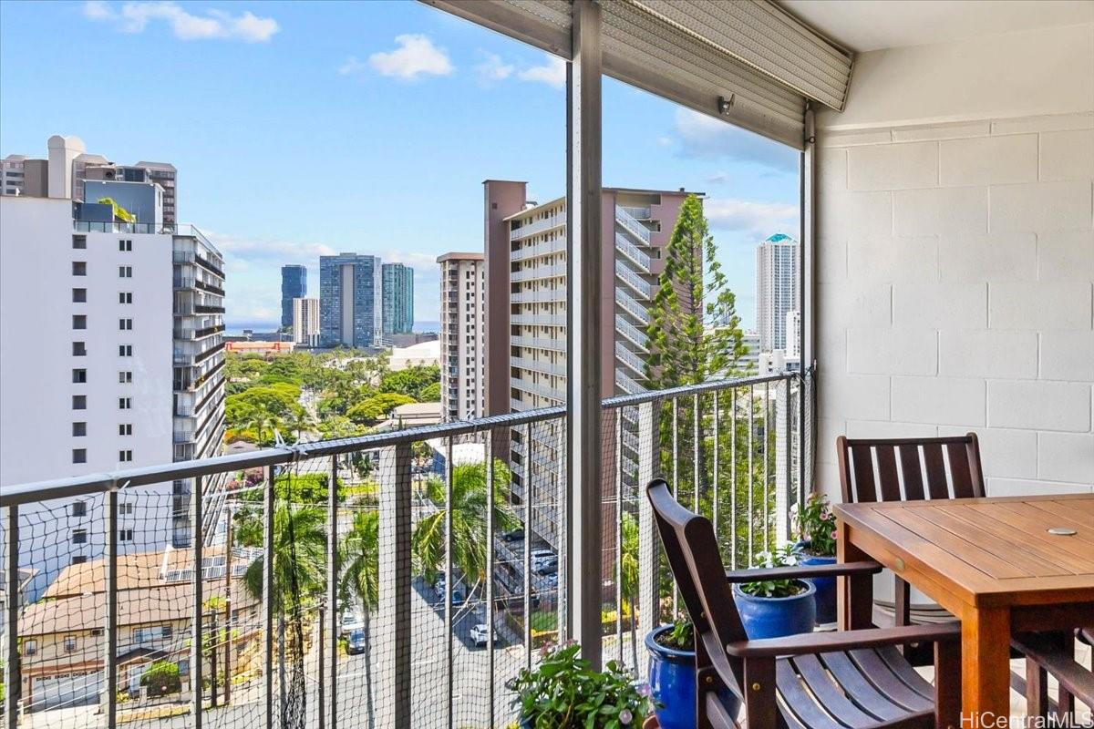 Victoria Plaza condo # 805, Honolulu, Hawaii - photo 13 of 20