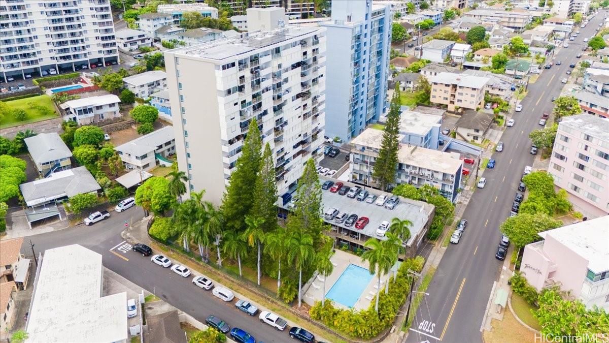 Victoria Plaza condo # 805, Honolulu, Hawaii - photo 19 of 20