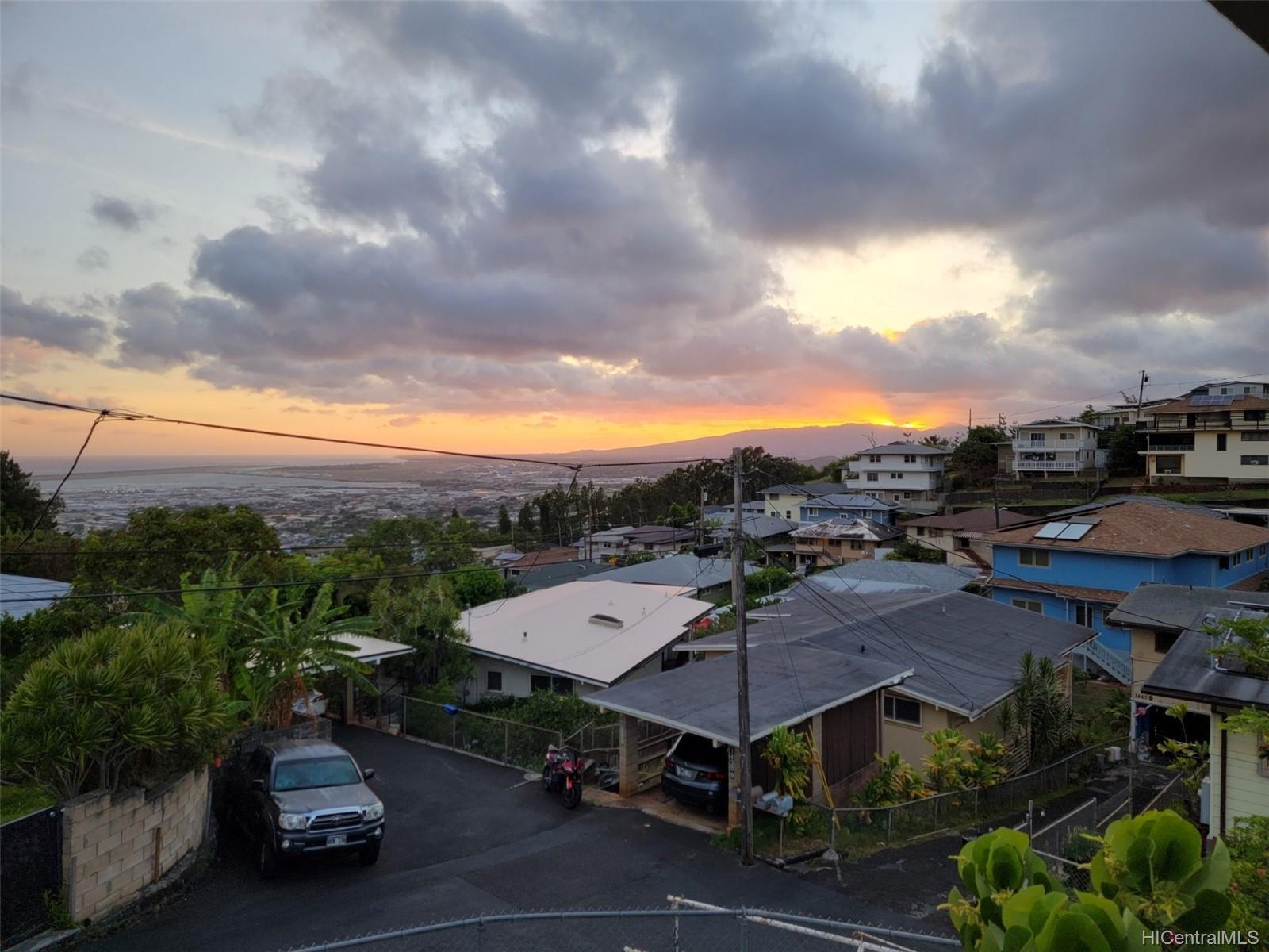 1445 Alewa Drive , Honolulu, Hi 96817 Alewa Heights