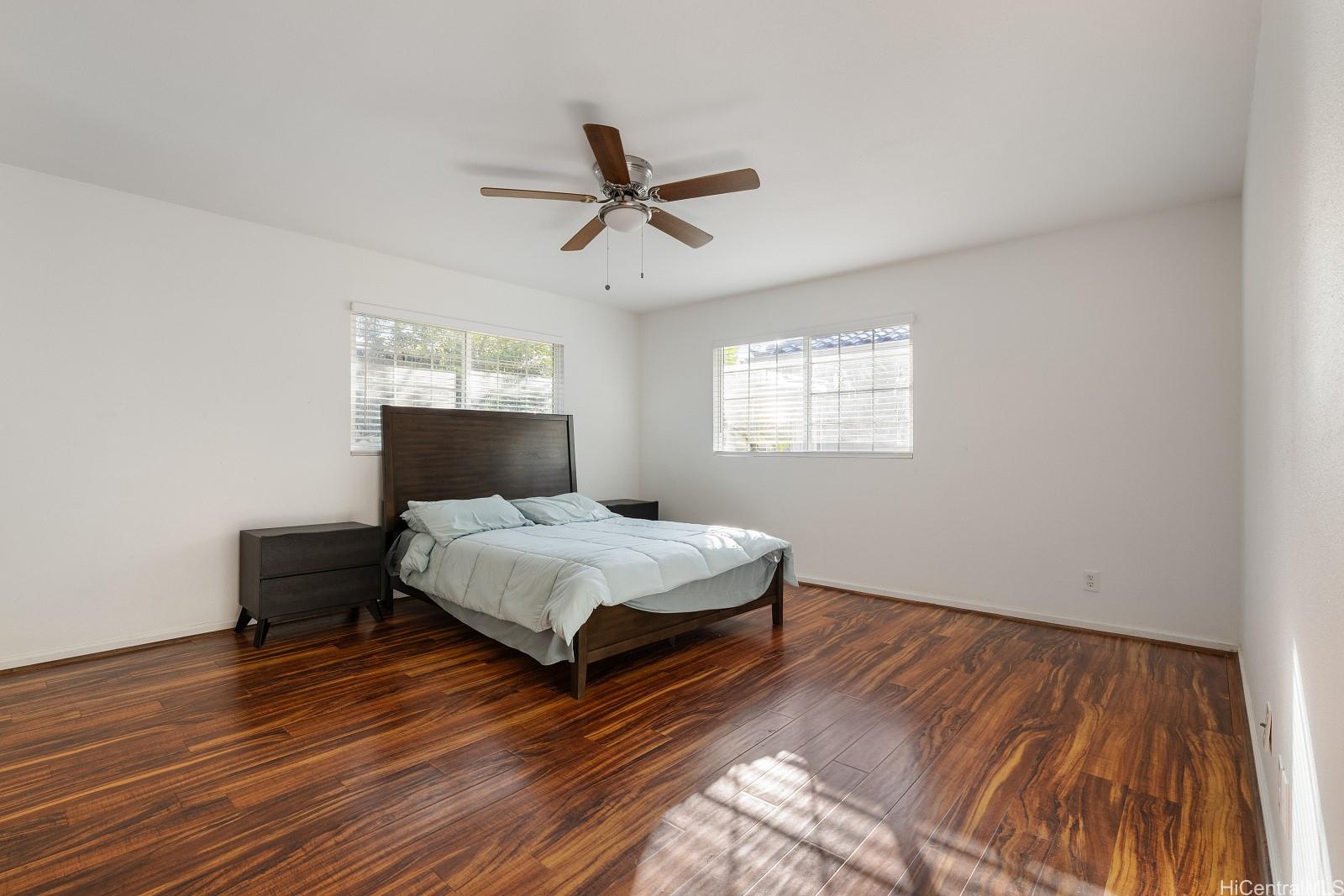 1446 Liholiho St Honolulu - Multi-family - photo 16 of 21