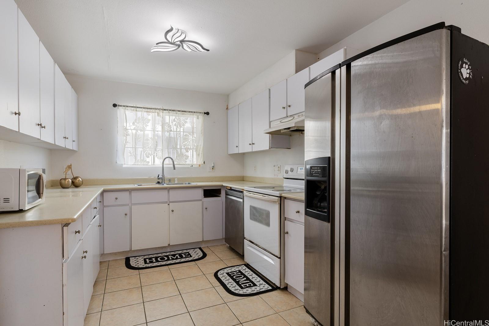 1446 Liholiho St Honolulu - Multi-family - photo 7 of 21